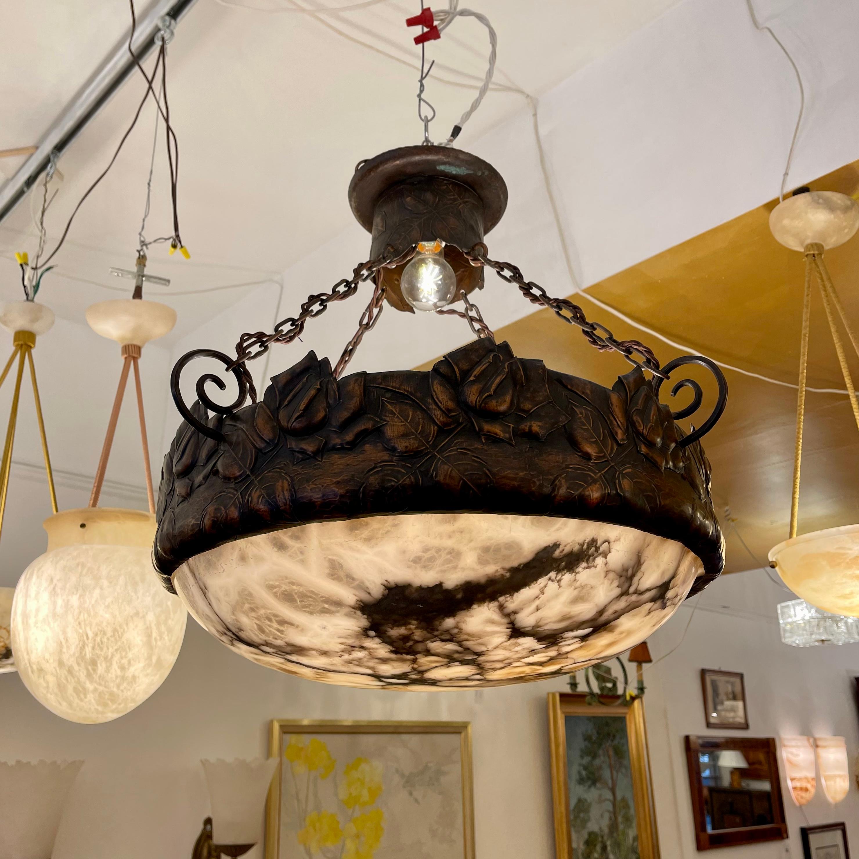 Lampe à suspension Art Nouveau en albâtre, Suède, 1910 en vente 1