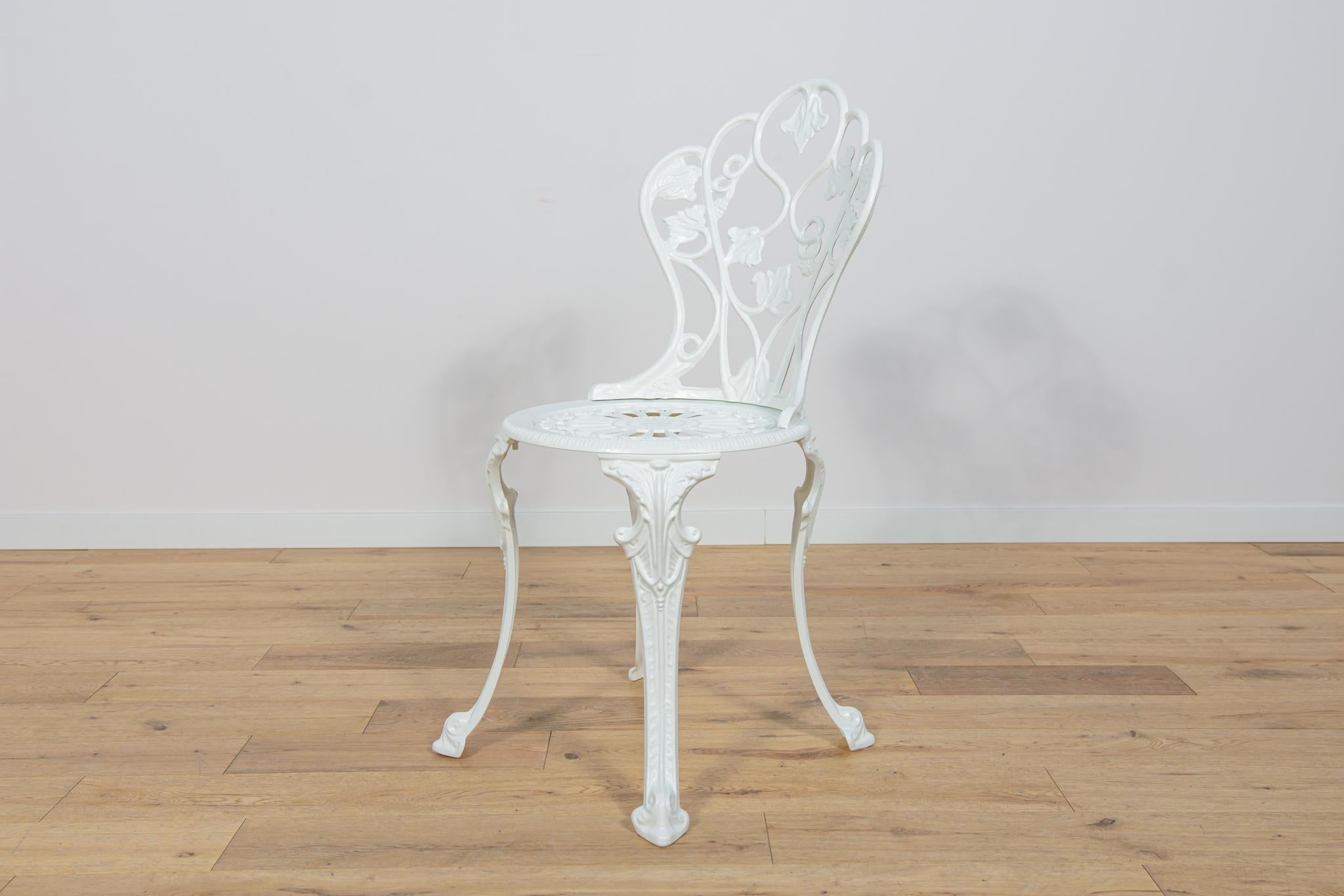 Sedie da giardino in alluminio Art Nouveau, anni '50, United Knigdom, set di 5 in vendita 9