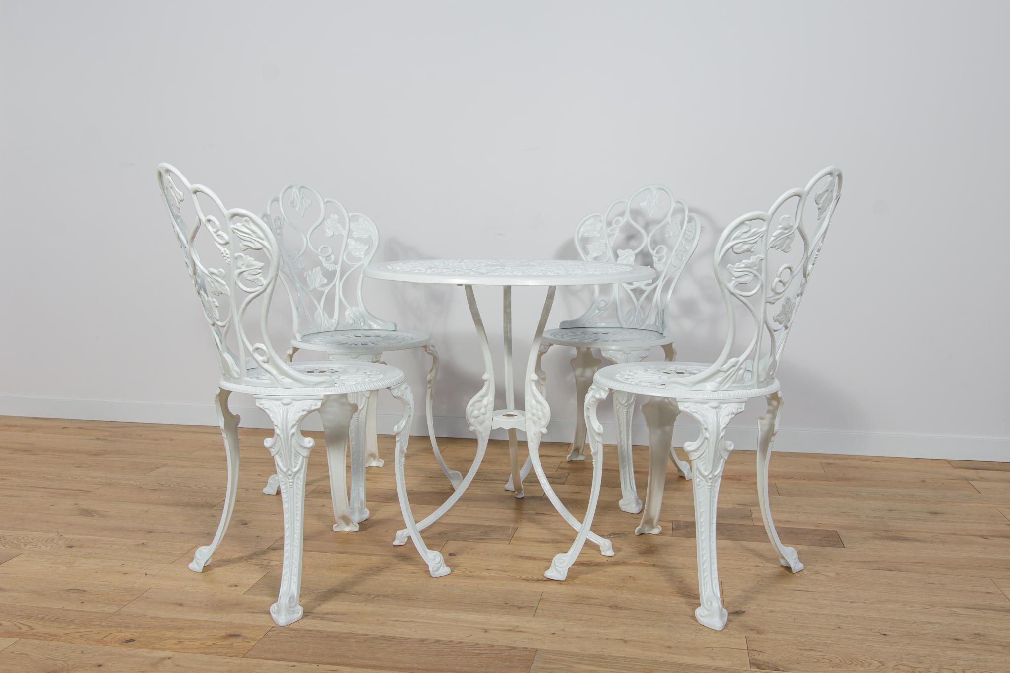 Sedie da giardino in alluminio Art Nouveau, anni '50, United Knigdom, set di 5 In condizioni ottime in vendita a GNIEZNO, 30