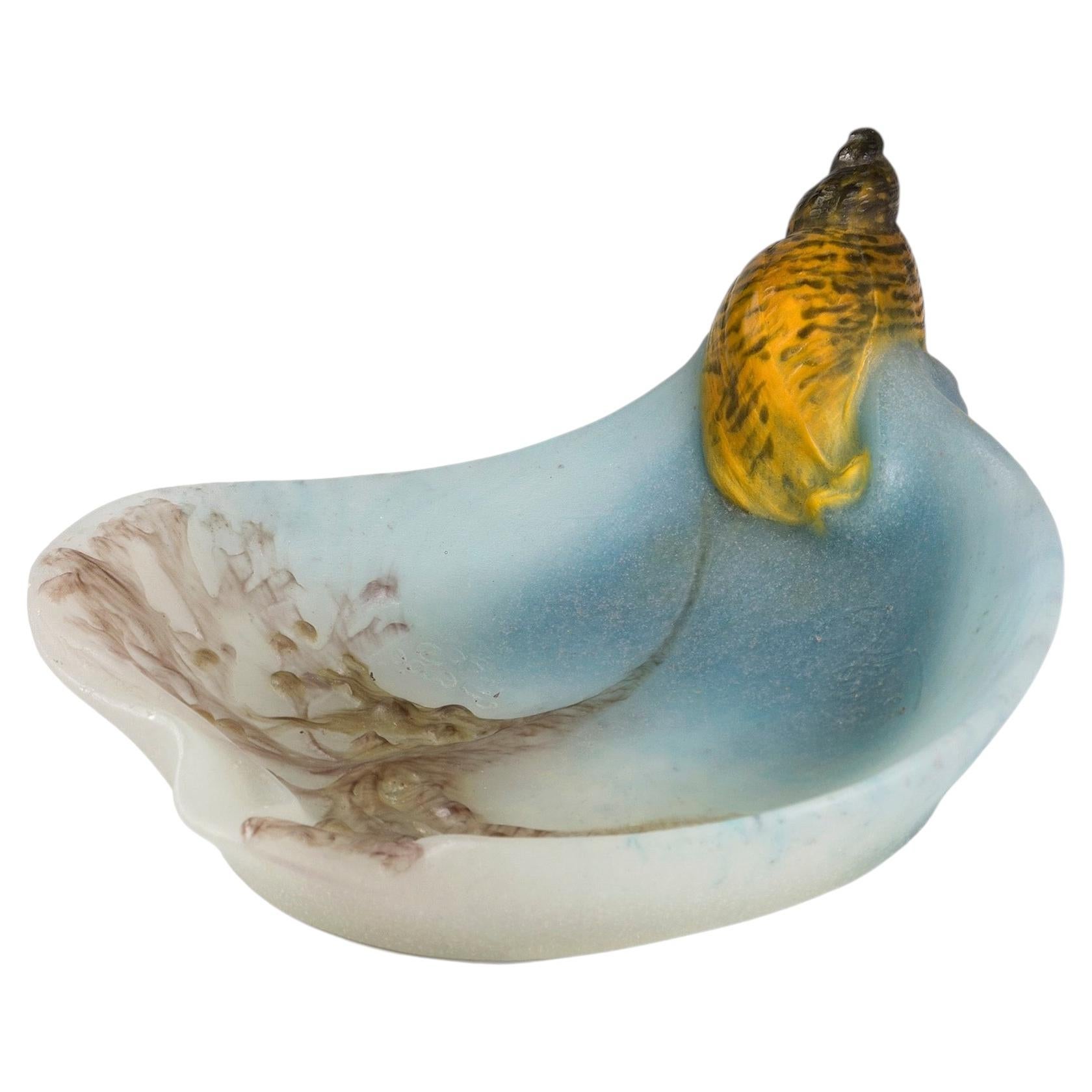 Art Nouveau Amalric Walter and Henri Bergé "Buccin" Pâte de verre vide poche