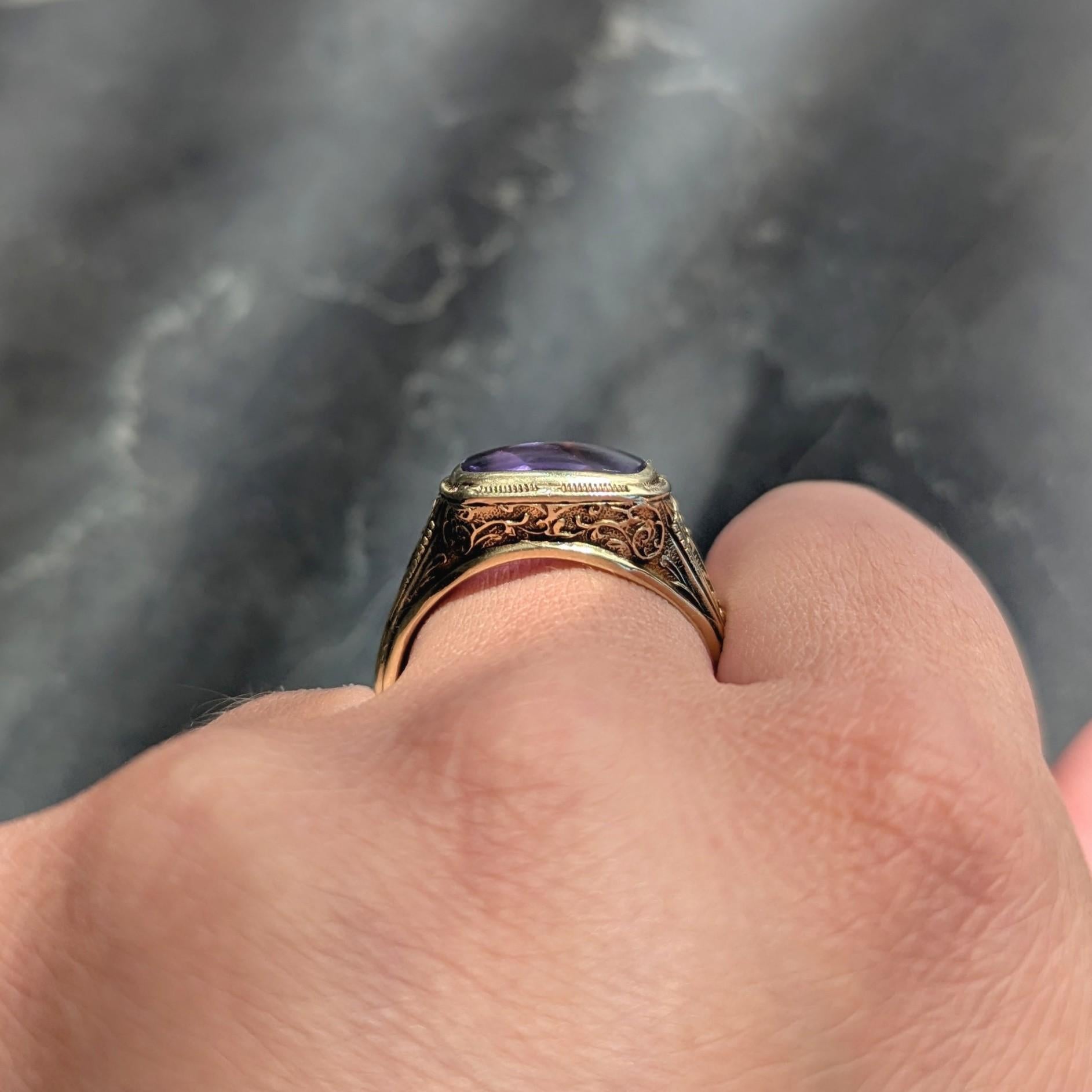 Anello con ametista Art Nouveau in oro giallo 14 carati, anello con vite floreale a scorrimento antico in vendita 3