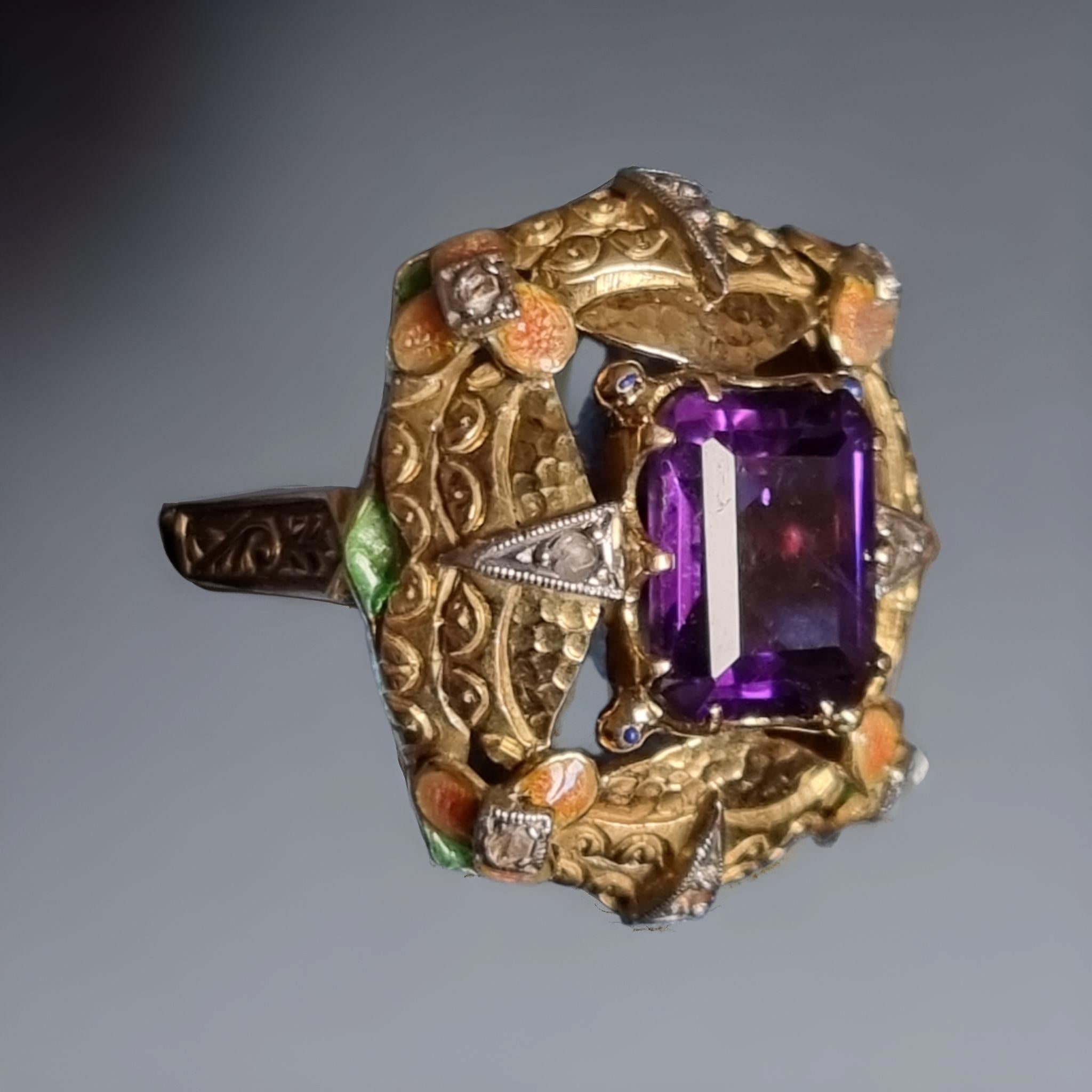 Taille émeraude Bague Art Nouveau en améthyste, émail et diamants en vente