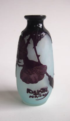 French Art Nouveau Andre Delatte Cameo Glass Vase