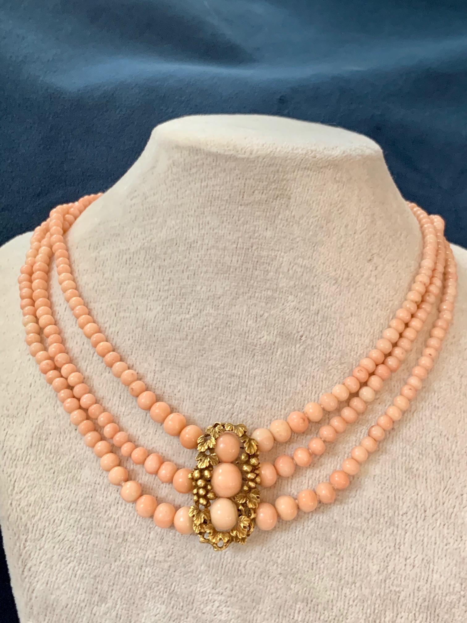 Art Nouveau Angel Skin 3-Strand Coral 14 Karat Gold Clasp Necklace In Good Condition In St. Louis Park, MN