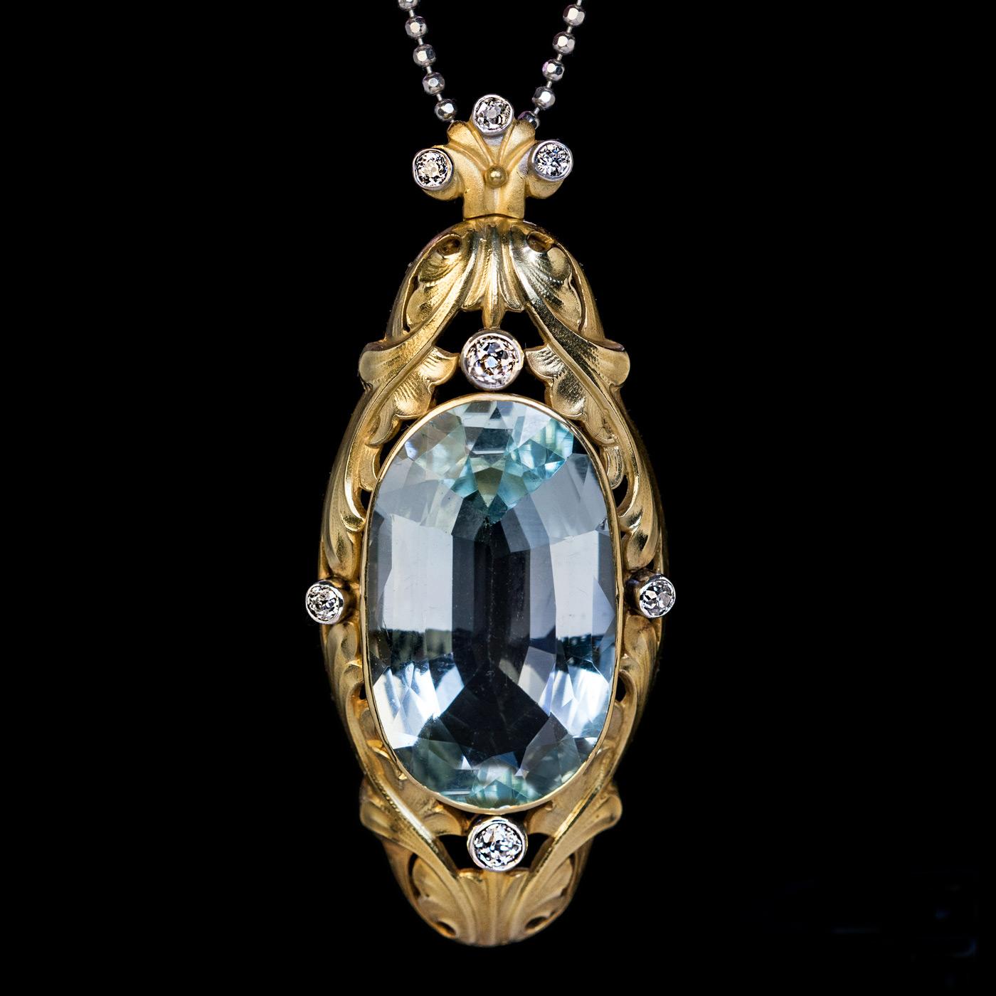 Art Nouveau Antique 20 Carat Aquamarine Diamond Gold Pendant In Excellent Condition In Chicago, IL