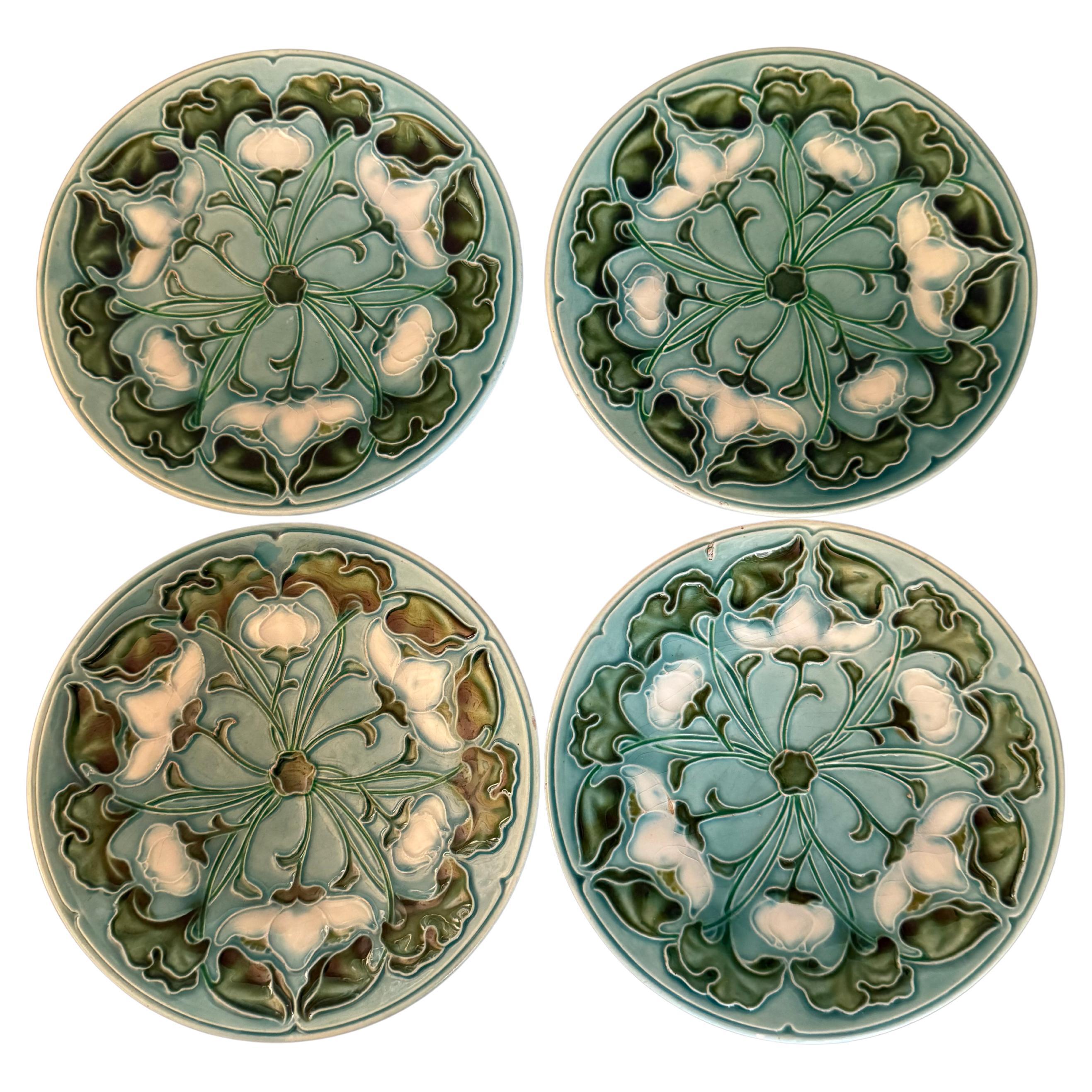 Art Nouveau Antique Majolica Villeroy & Boch  4 plates Late 19th Century