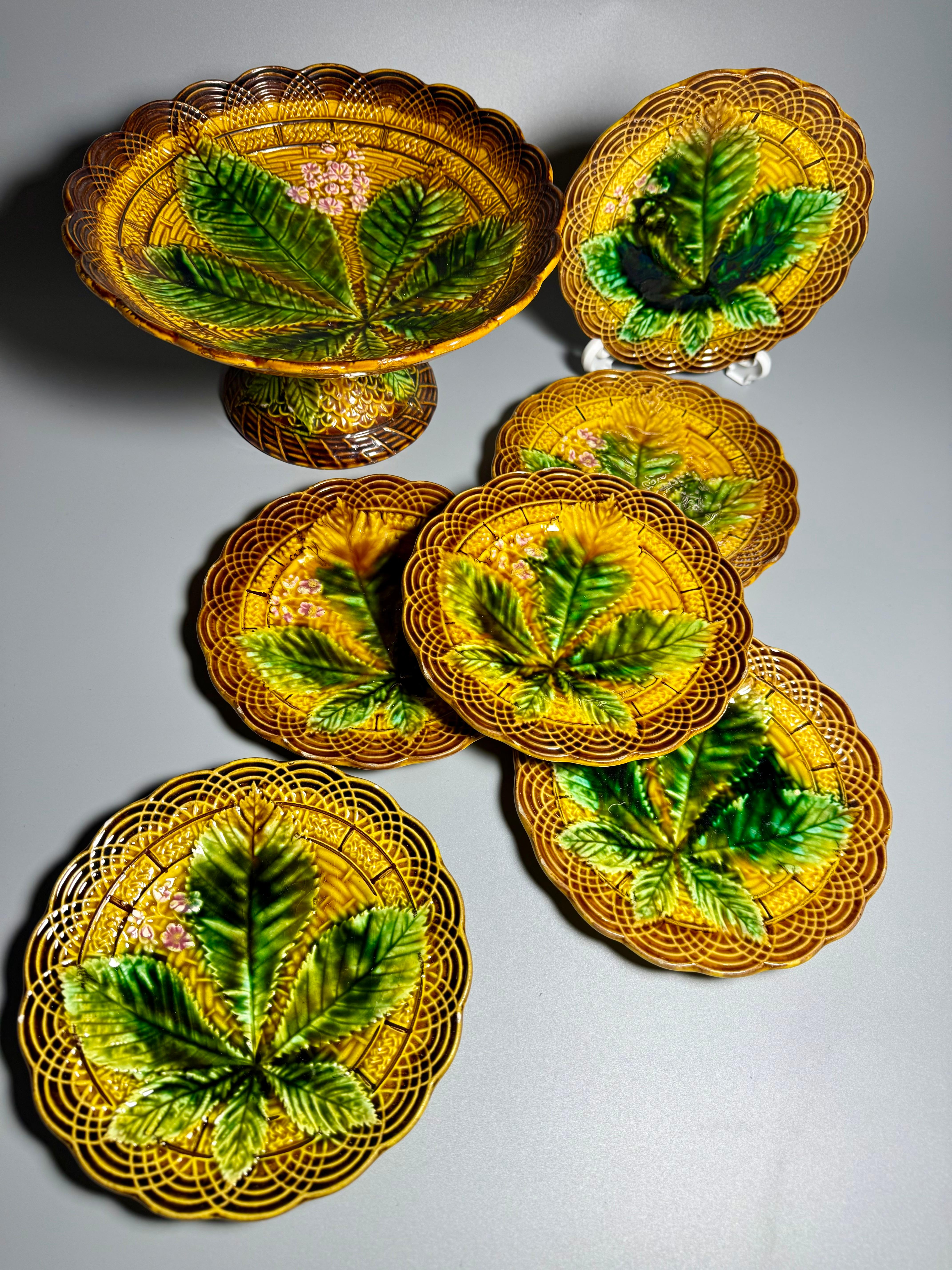 Art Nouveau Majolica Villeroy & Boch  Set  Fruit Stand Plates 1880 For Sale 1