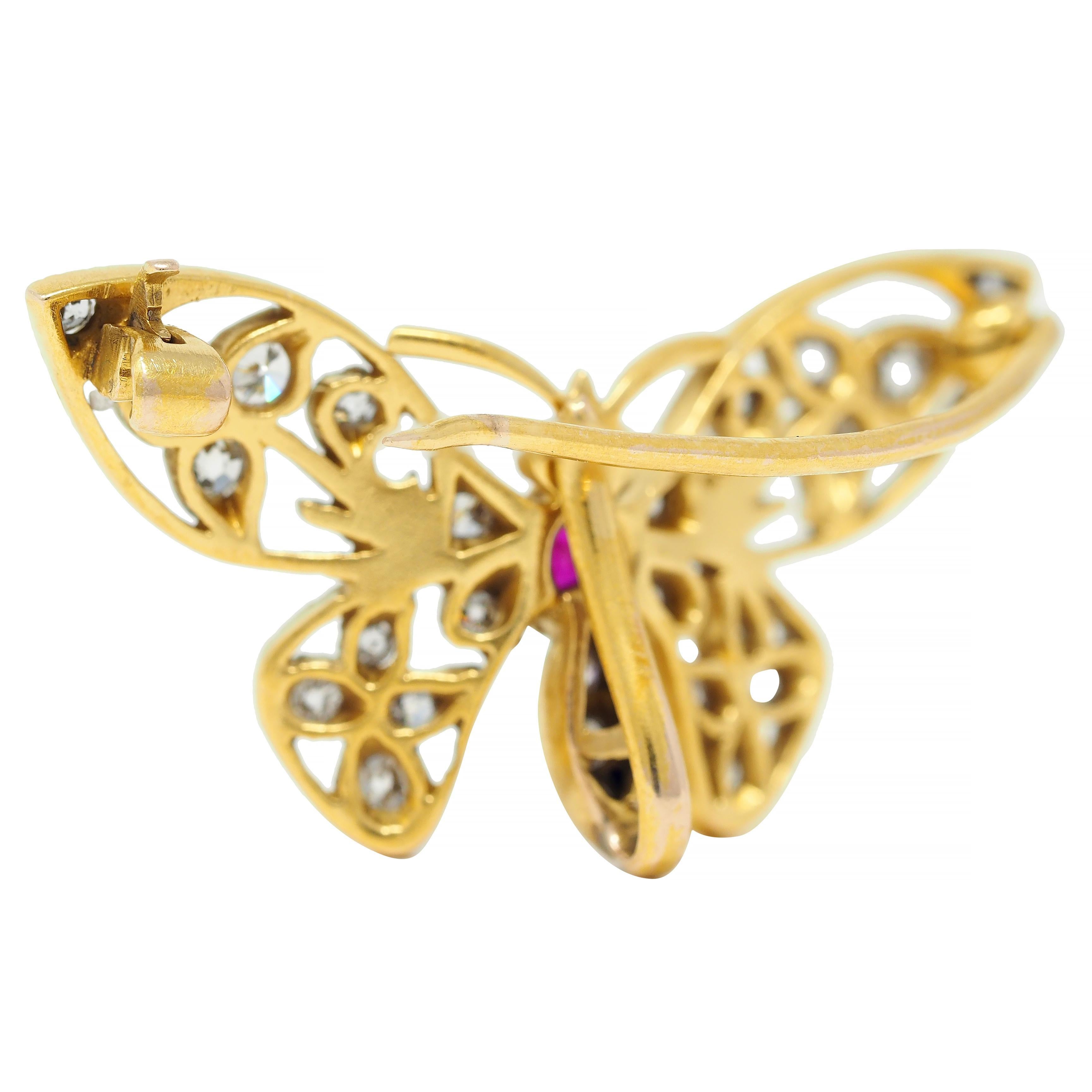 Broche papillon Art Nouveau ancienne en or jaune 14 carats avec rubis et diamants en vente 1