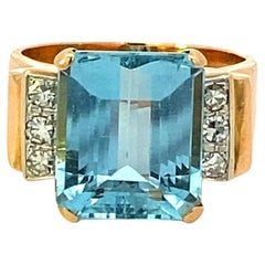 Antique Art Nouveau Aquamarine and Diamond Ring