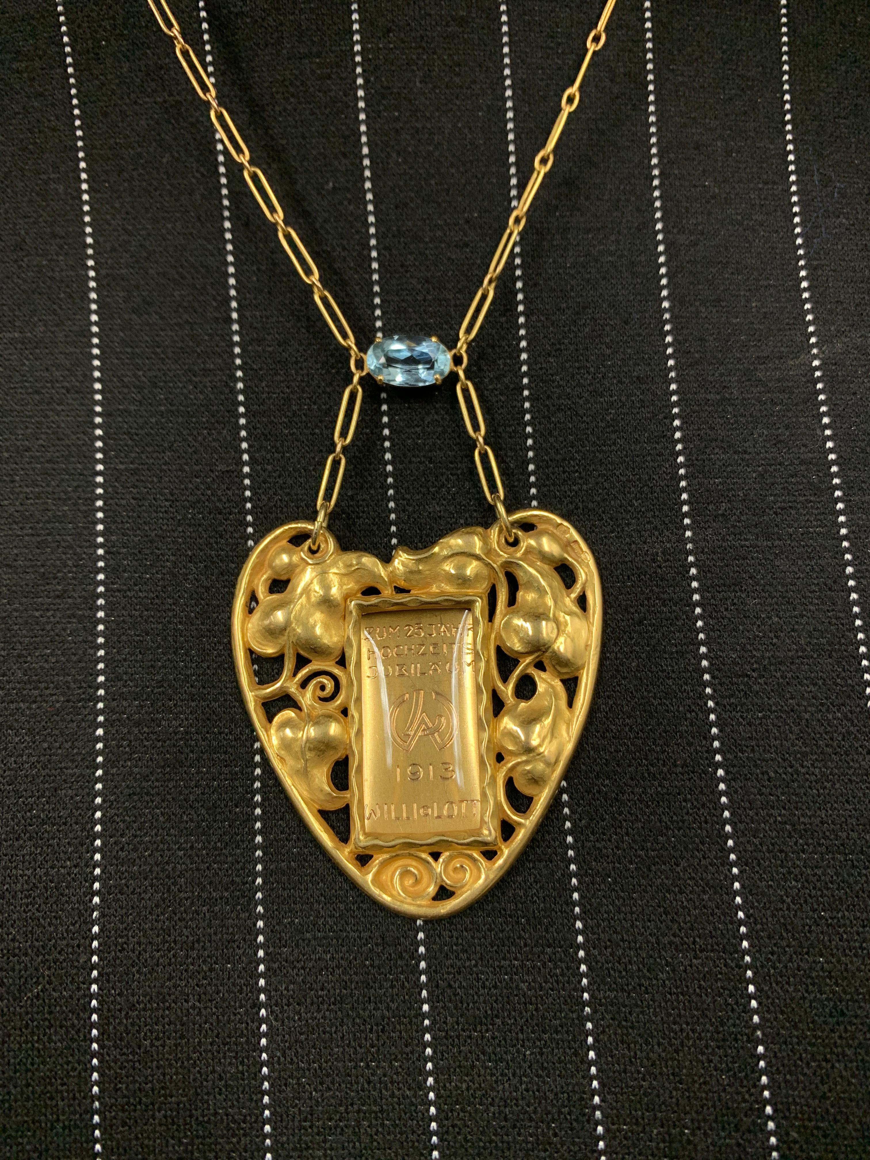 Oval Cut Art Nouveau Aquamarine Gold Pendant Picture Frame Necklace