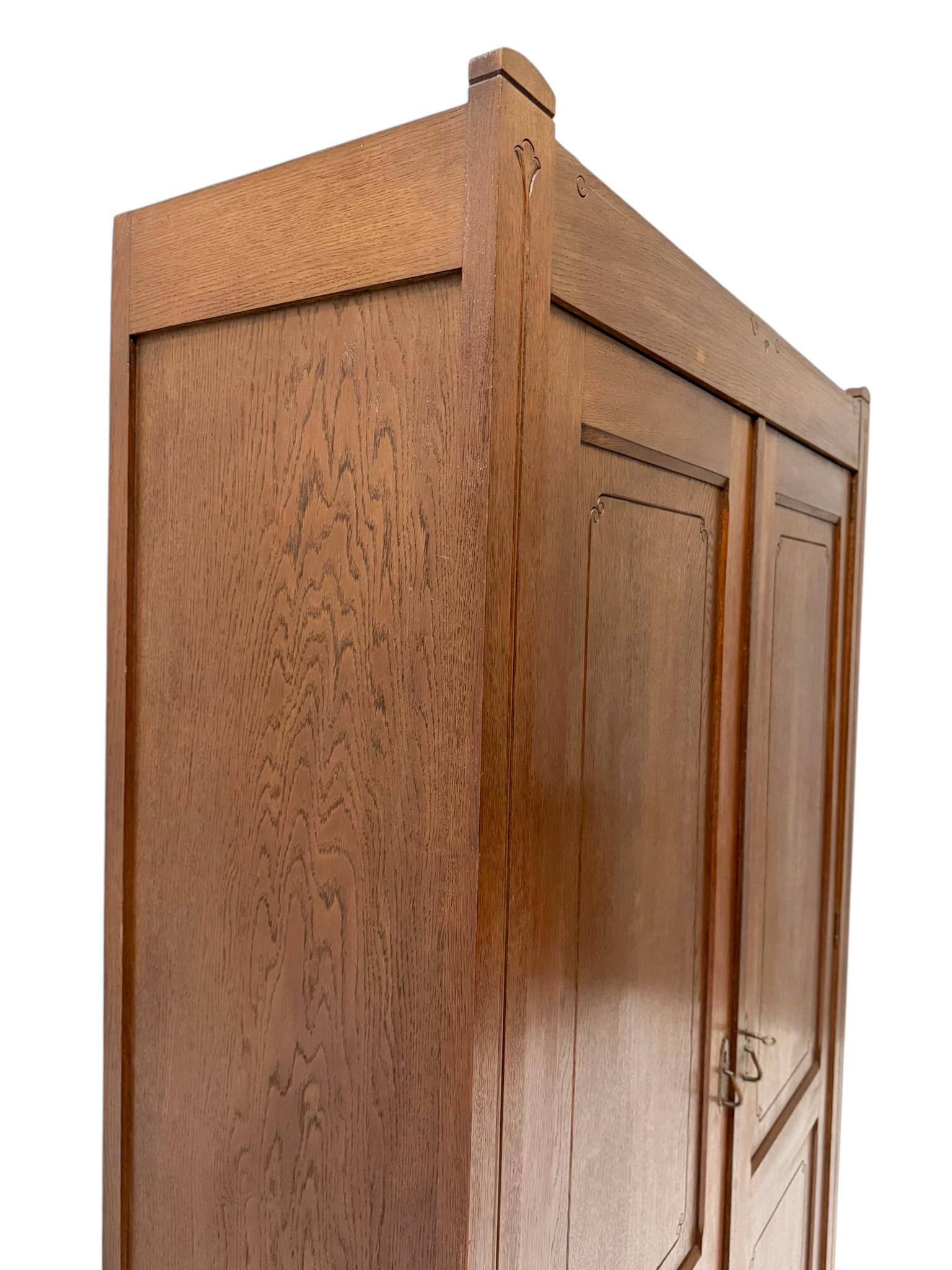 Early 20th Century Art Nouveau Arts & Crafts Armoire or Wardrobe by W.Gieben, 1900s