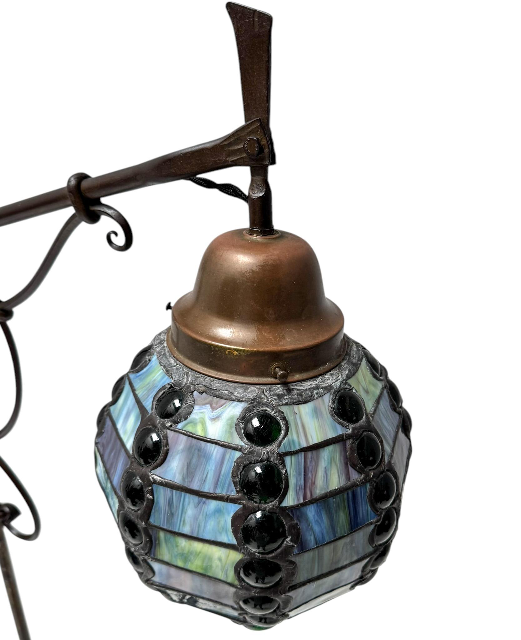 Lampada da terra in stile Art Nouveau con paralume in vetro multicolore, 1900 in vendita 2