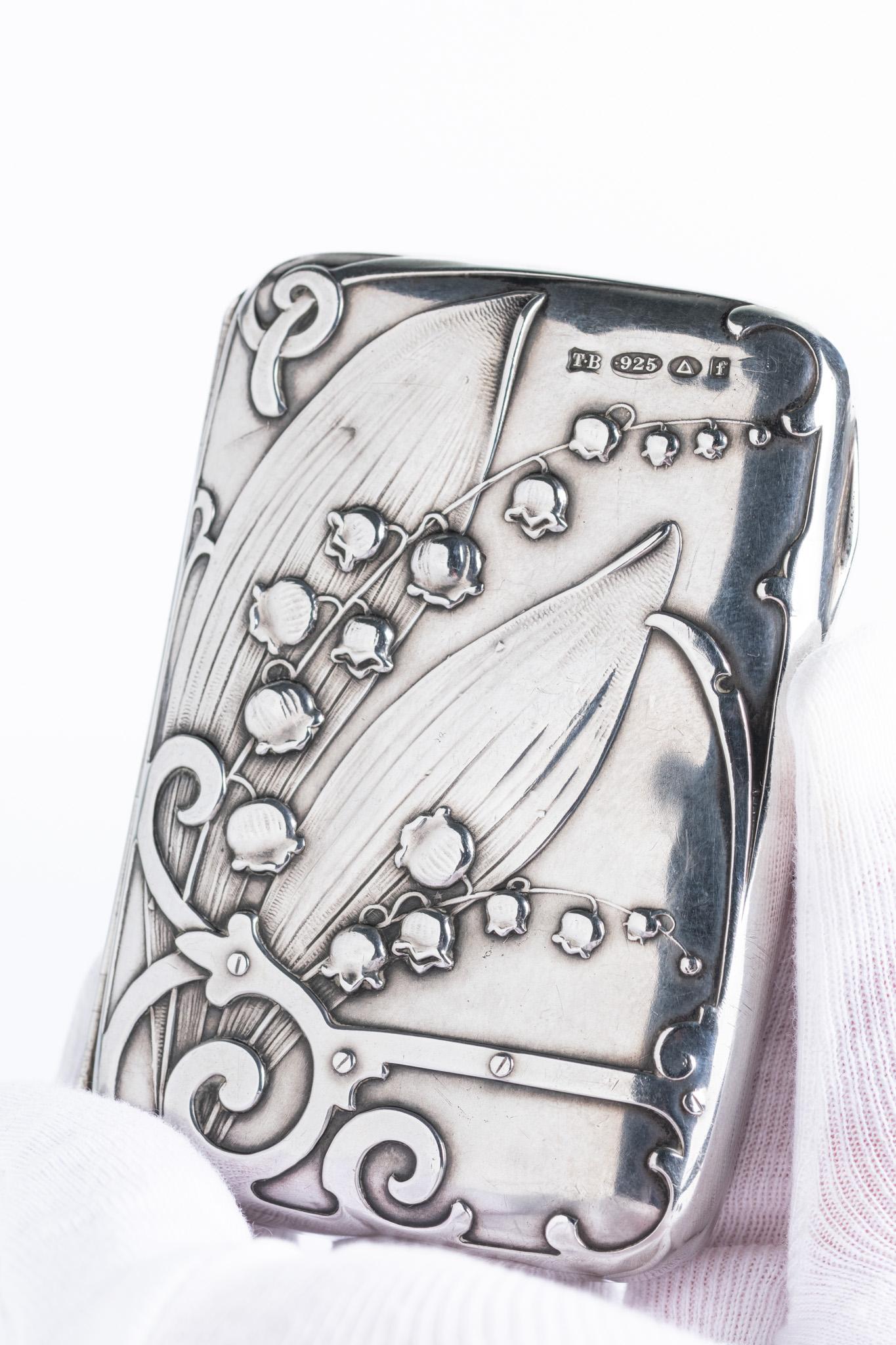 Art Nouveau Attribué à Charles Murat Etui à Cigarettes en Argent Sterling en vente 5