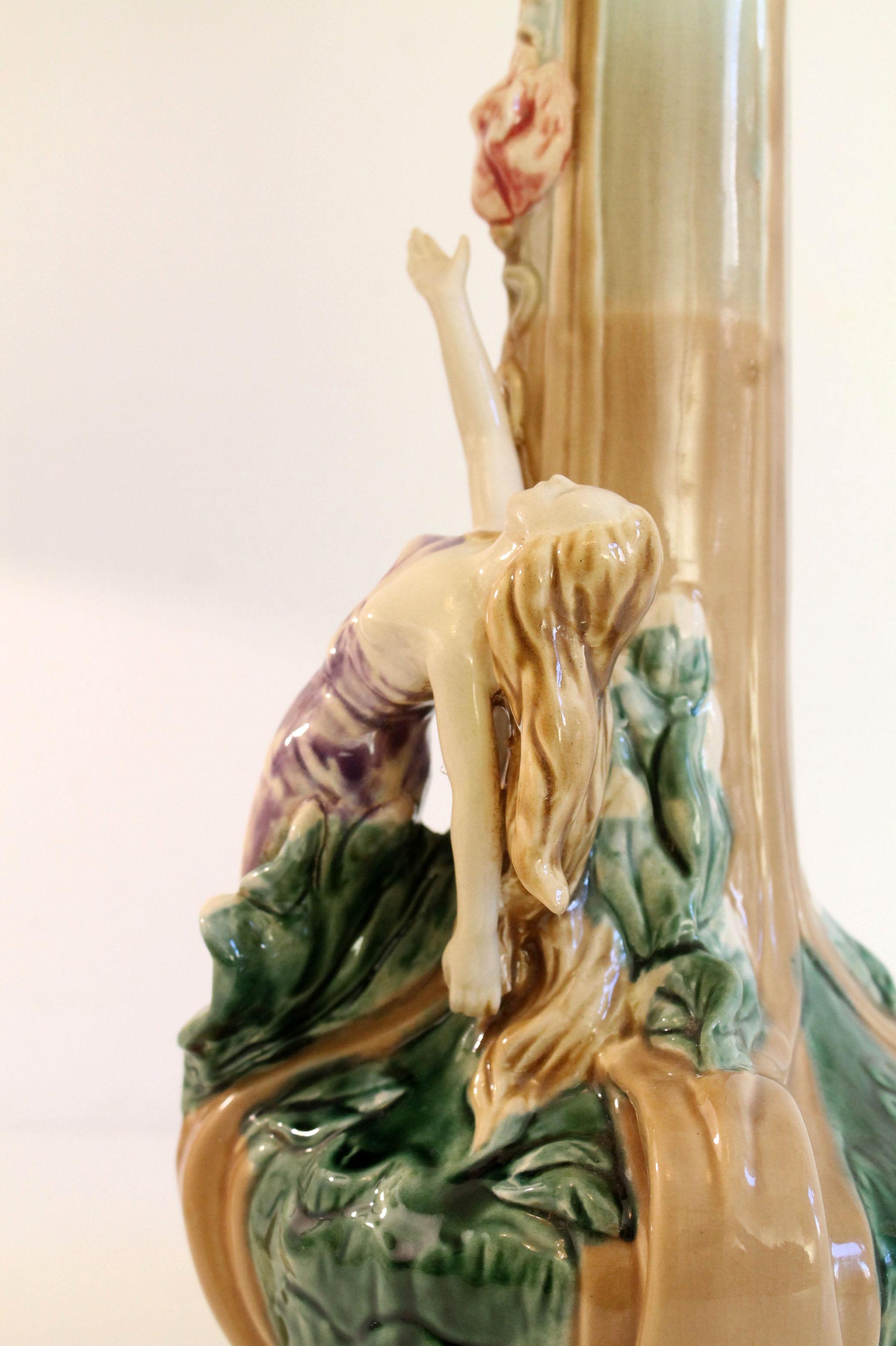 Fait main Vase en céramique autrichienne Art Nouveau, vers 1900 en vente