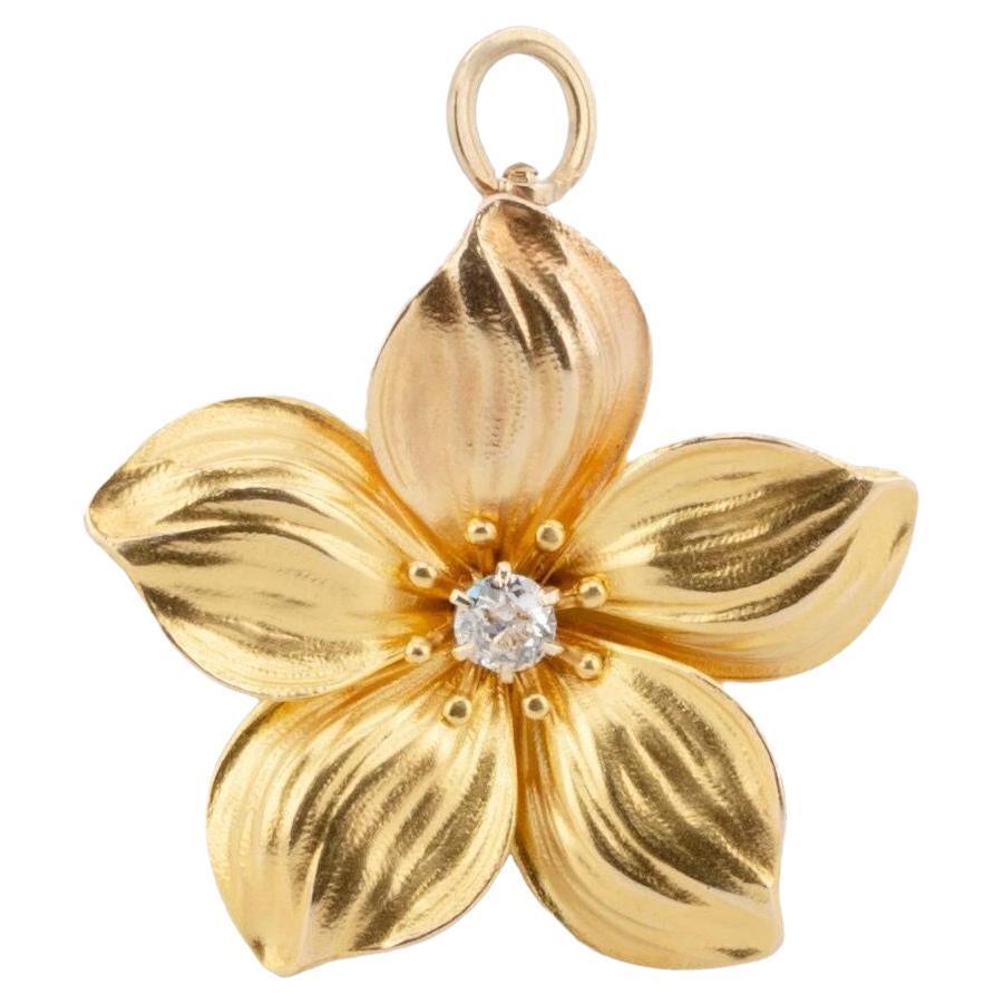 Ciondolo convertibile Art Nouveau Azalea Flower con Diamonds Mine Cut da 0,15 ct. in vendita