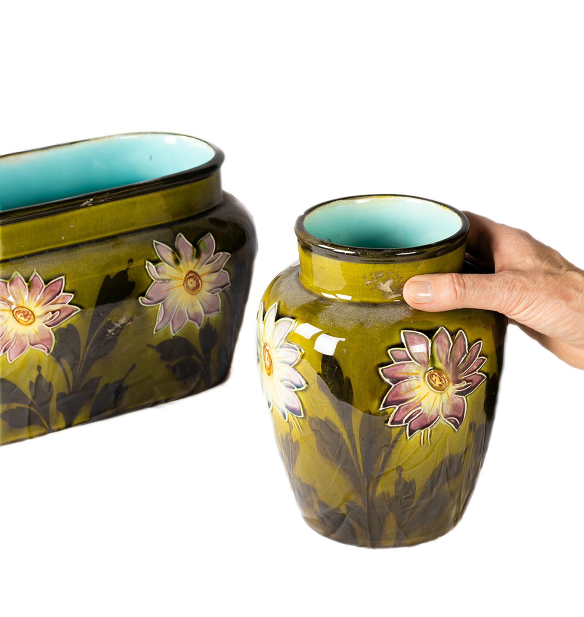 Jugendstil-Vasen im Barbotine-Stil mit Blumenmotiven, Frankreich, 1900er Jahre (Französisch) im Angebot