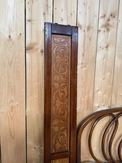 Jugendstil-Bett, um 1900, geschwungenes Holz, Kohn / Thonet zugeschrieben
