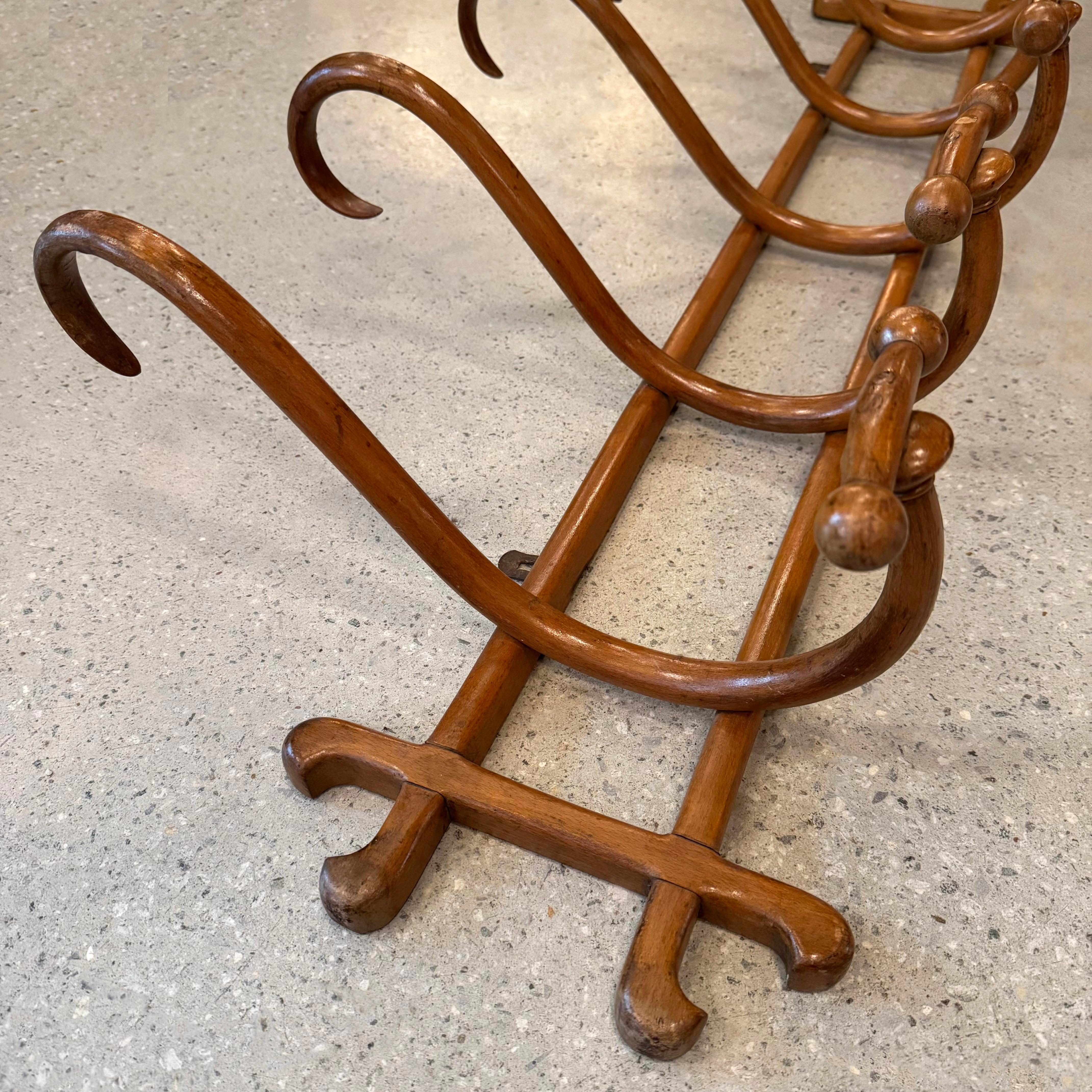 Art Nouveau Beech Bentwood Wall Coatrack By Gebrüder Thonet In Good Condition In Brooklyn, NY