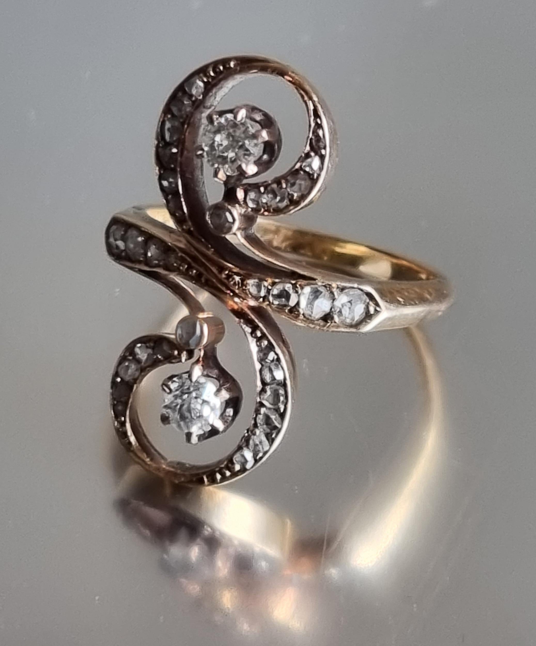 Art Nouveau / Belle Epoque 1900 Diamond Ring in 18Karat Gold For Sale 2