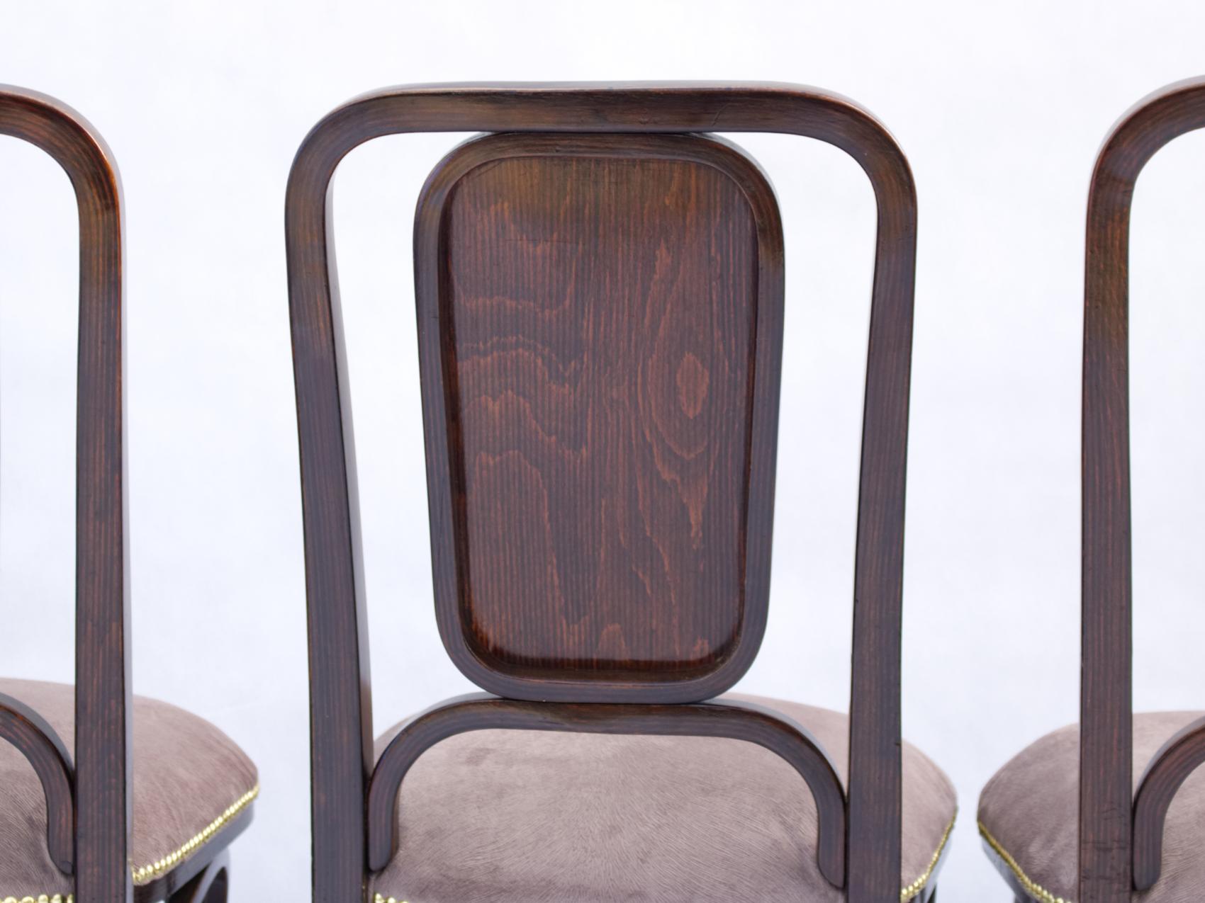 Upholstery Art Nouveau Bentwood Chairs by Thonet circa 1905, Set of 4