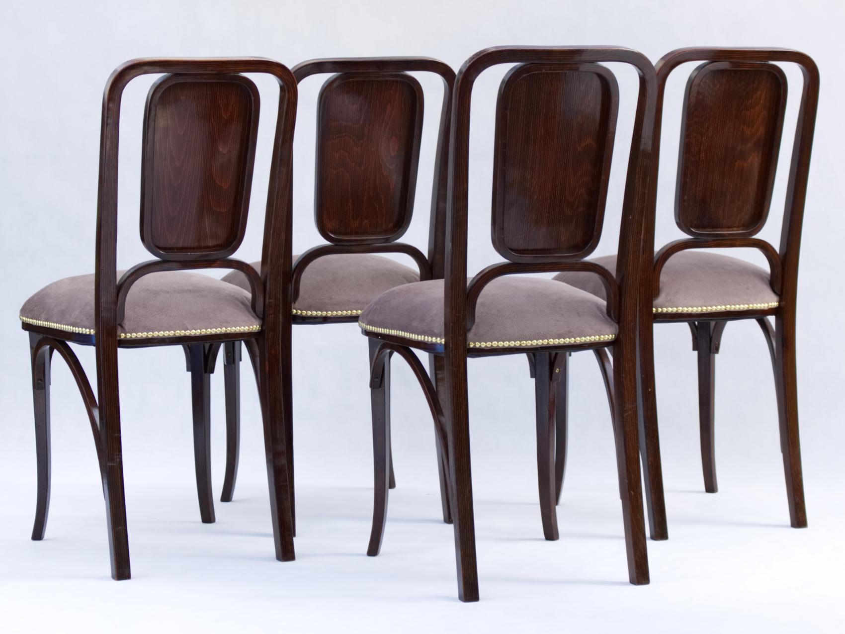 Art Nouveau Bentwood Chairs by Thonet circa 1905, Set of 4 1