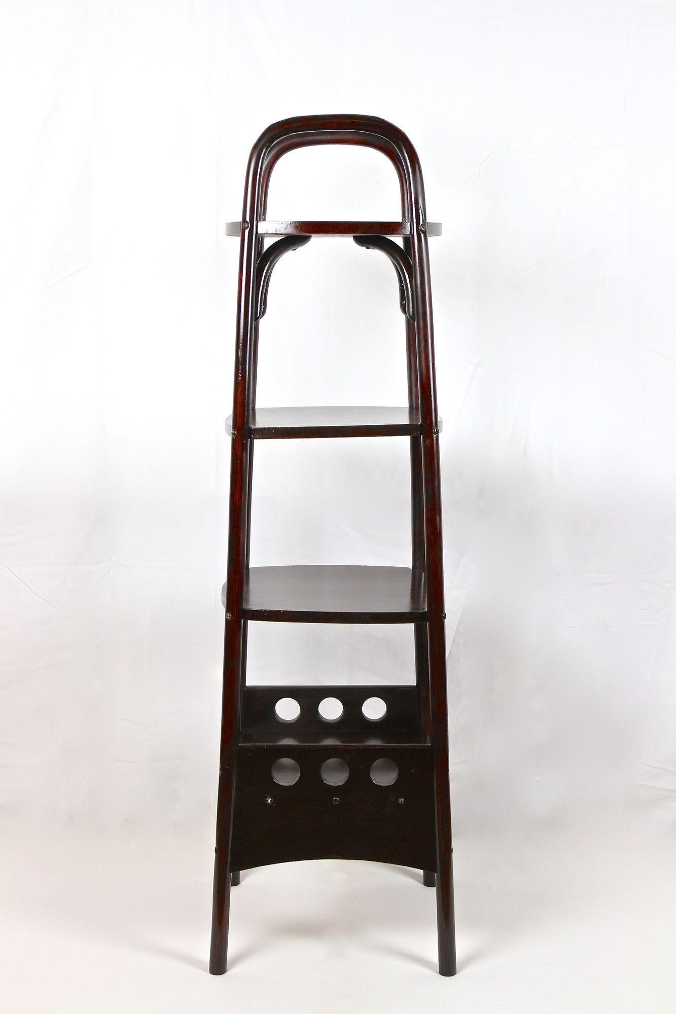 Austrian Art Nouveau Bentwood Etagere/ Pedestal/ Plant Stand by Thonet, AT, ca. 1906