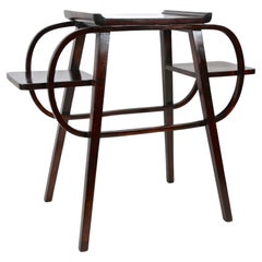 Étagère/table d'appoint/ piédestal à fleurs Art Nouveau en bois cintré, Autriche, vers 1905
