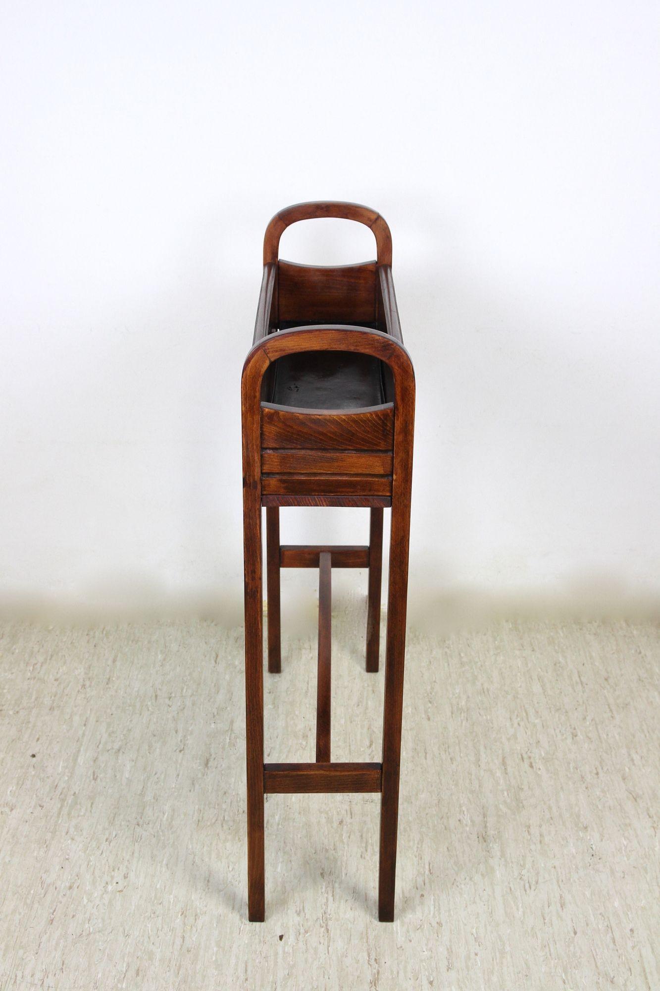 Jugendstil-Blumenständer/Pflanzgefäß aus Bugholz von Thonet, Österreich, um 1915 im Zustand „Gut“ im Angebot in Lichtenberg, AT