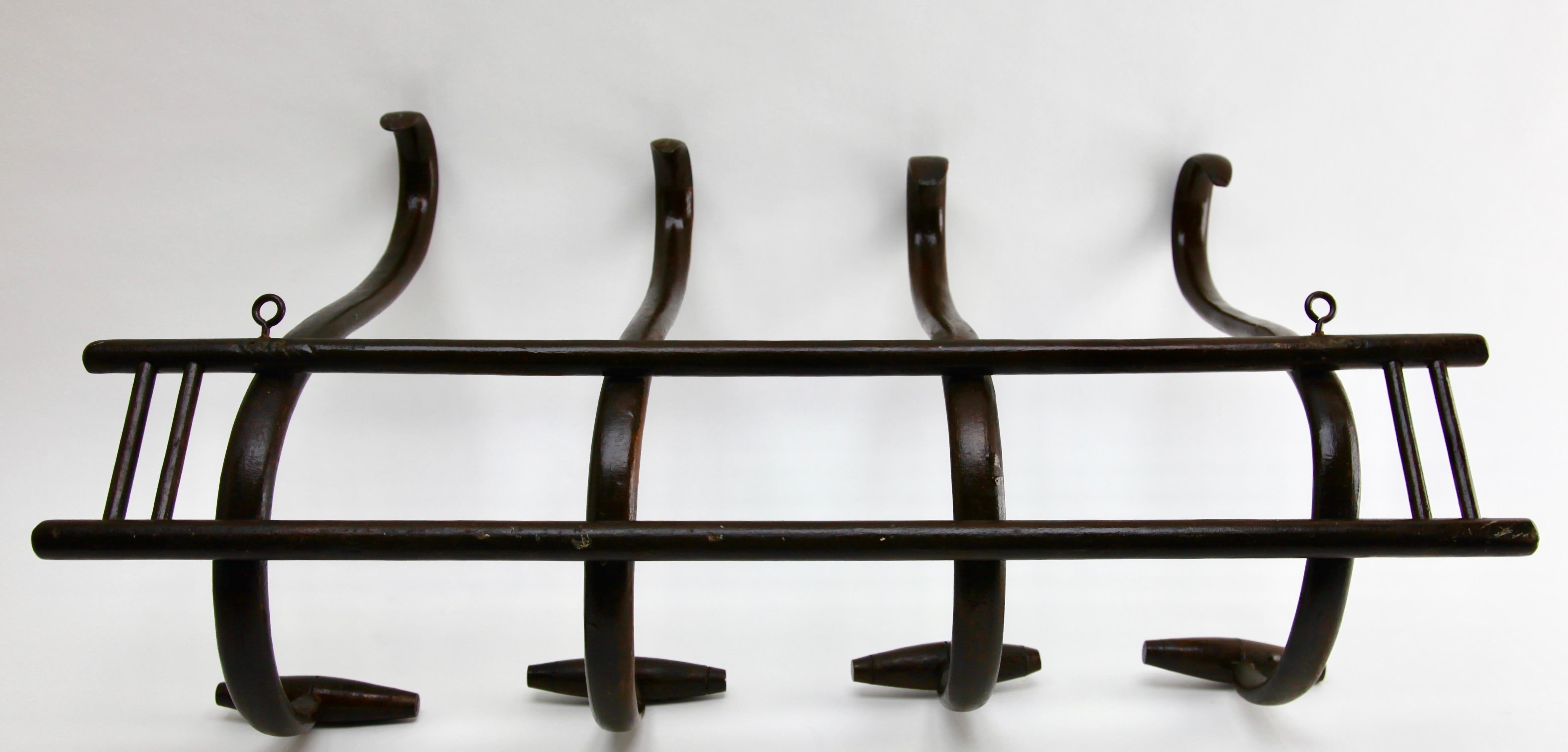 Hand-Crafted Art Nouveau Bentwood Wall Coat Rack Thonet, Vienna, 1879-1887