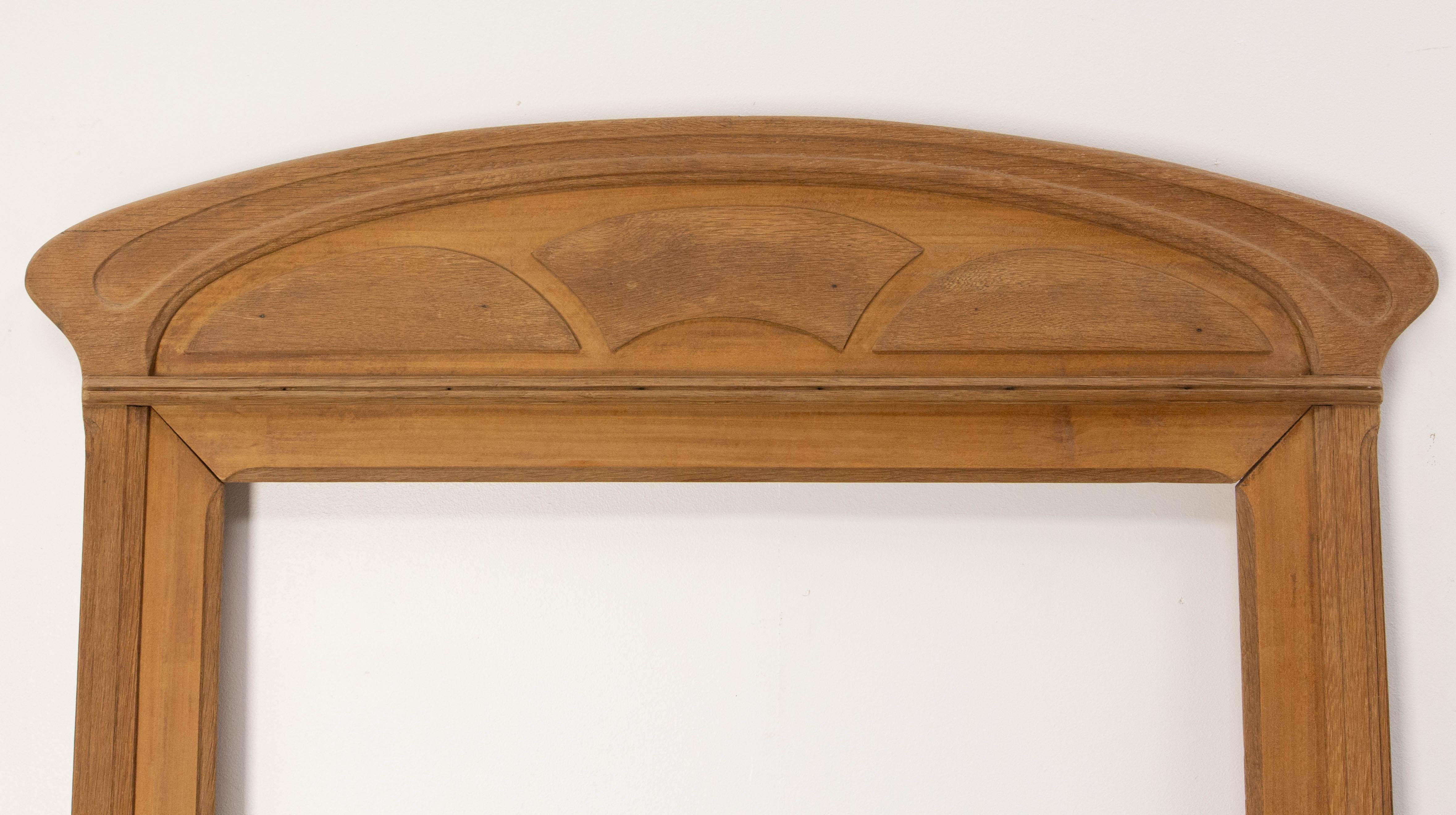 Gran marco Art Nouveau de teca para espejo o cuadro de repisa de chimenea, hacia 1920 Francés en venta