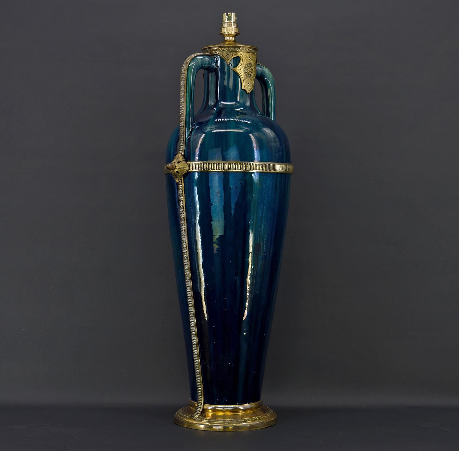 Céramique Vase-lampe en céramique bleue Art Nouveau attribué à Paul Milet, France, vers 1900 en vente