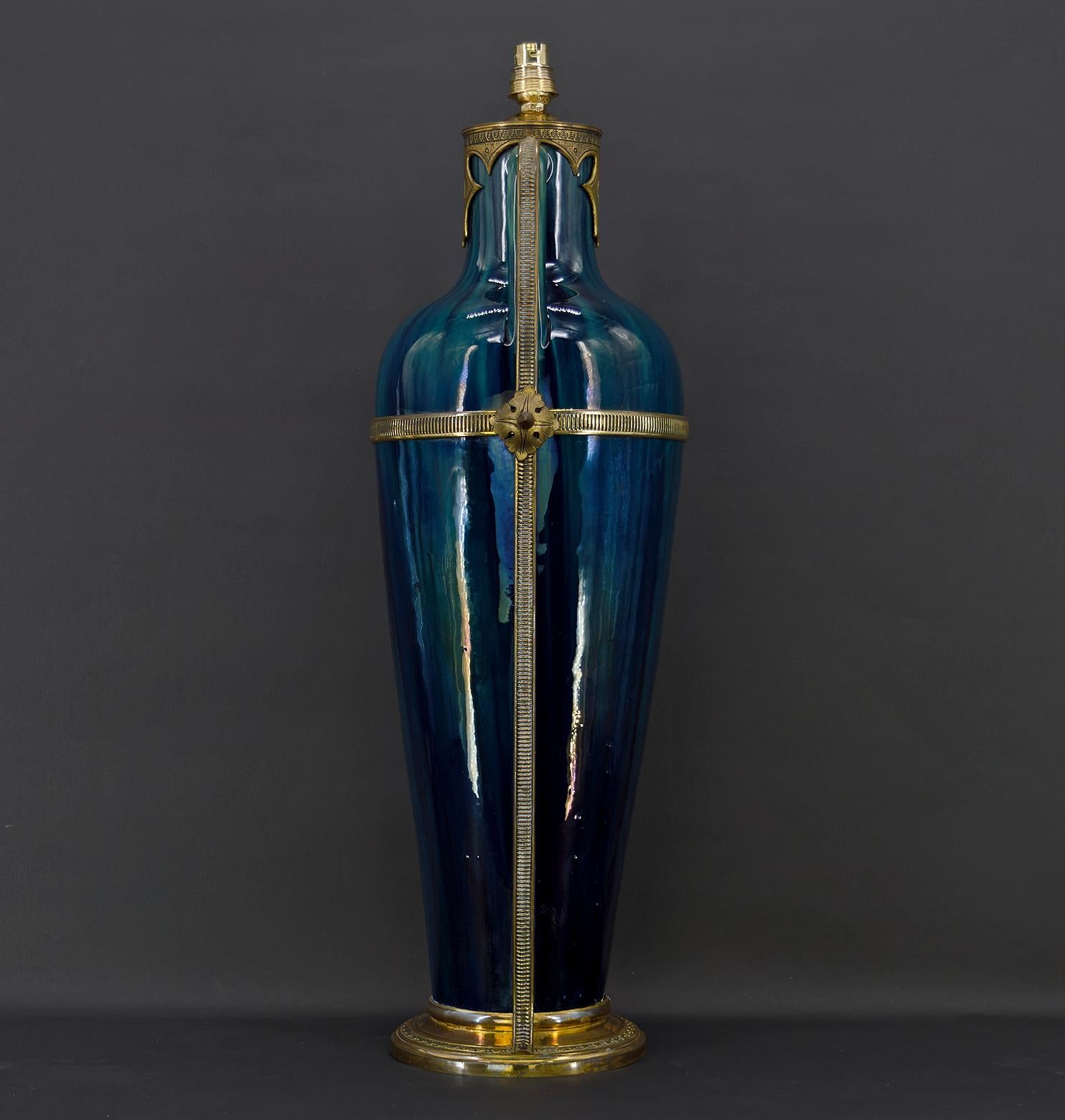 Vase-lampe en céramique bleue Art Nouveau attribué à Paul Milet, France, vers 1900 en vente 1