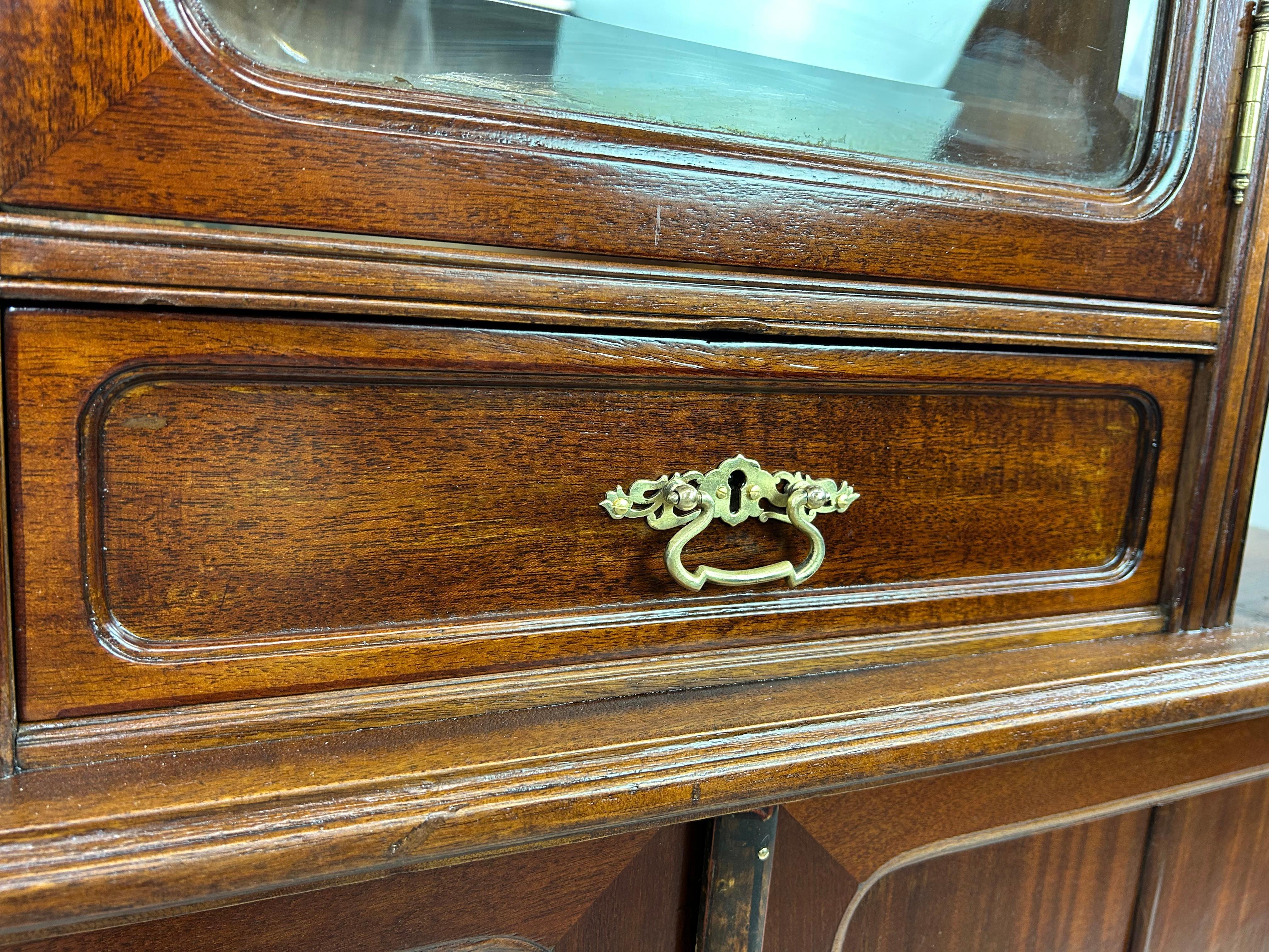 Art nouveau bookcase in vendita 6