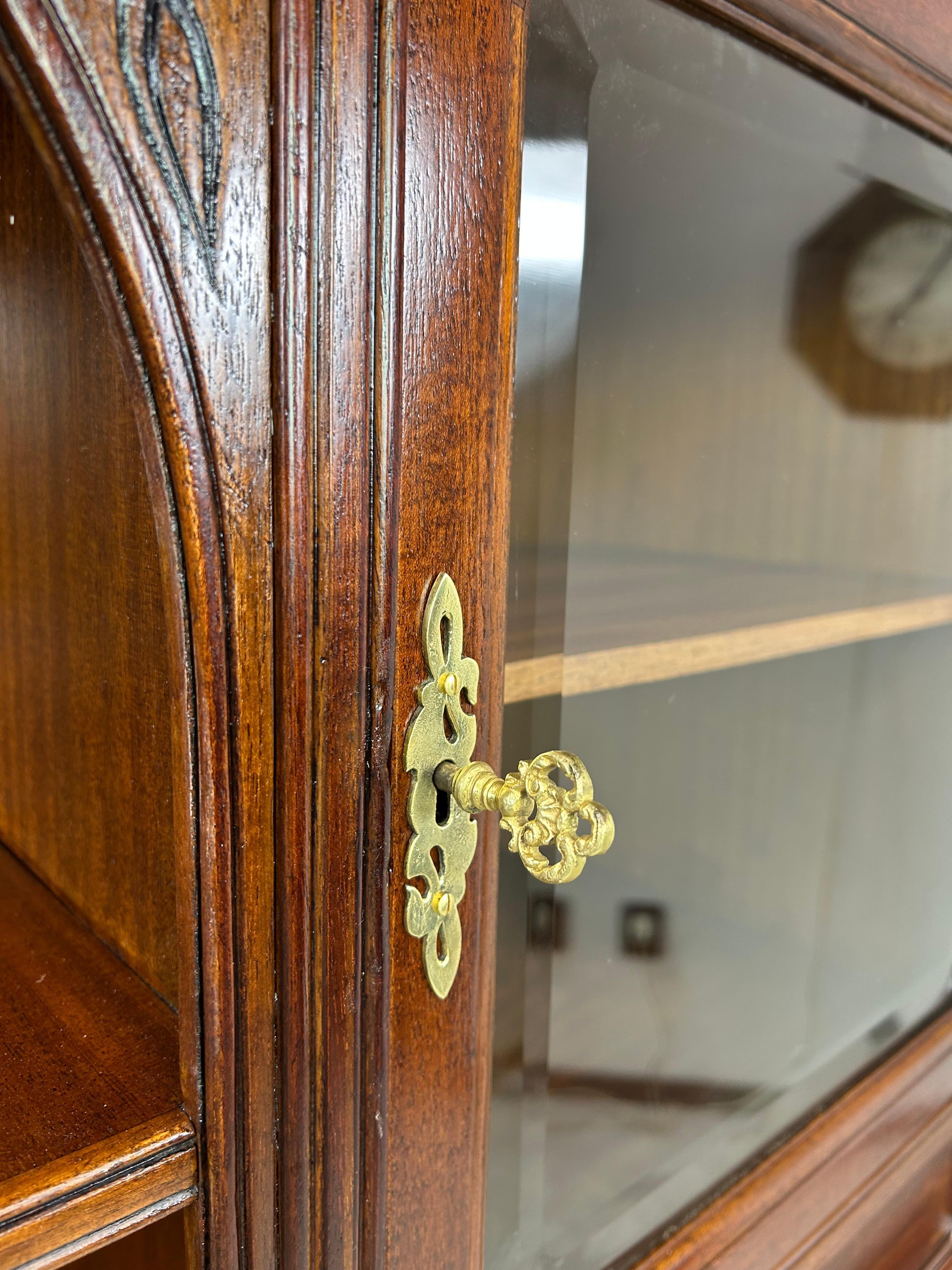Art nouveau bookcase in vendita 7