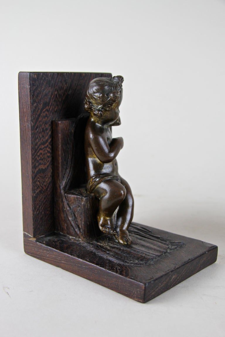 Art Nouveau Bookends "Putti" Bronze / Wood, Austria, circa 1900 For