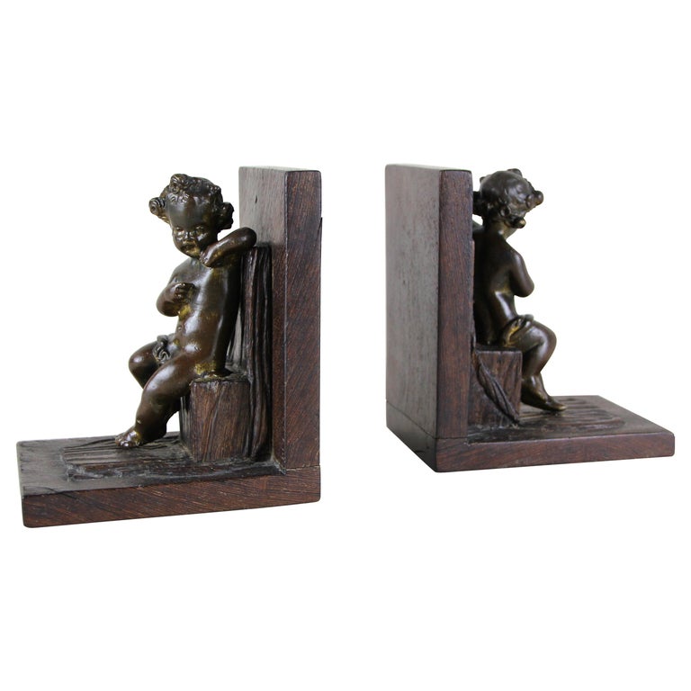 Art Nouveau Bookends "Putti" Bronze / Wood, Austria, circa 1900 For