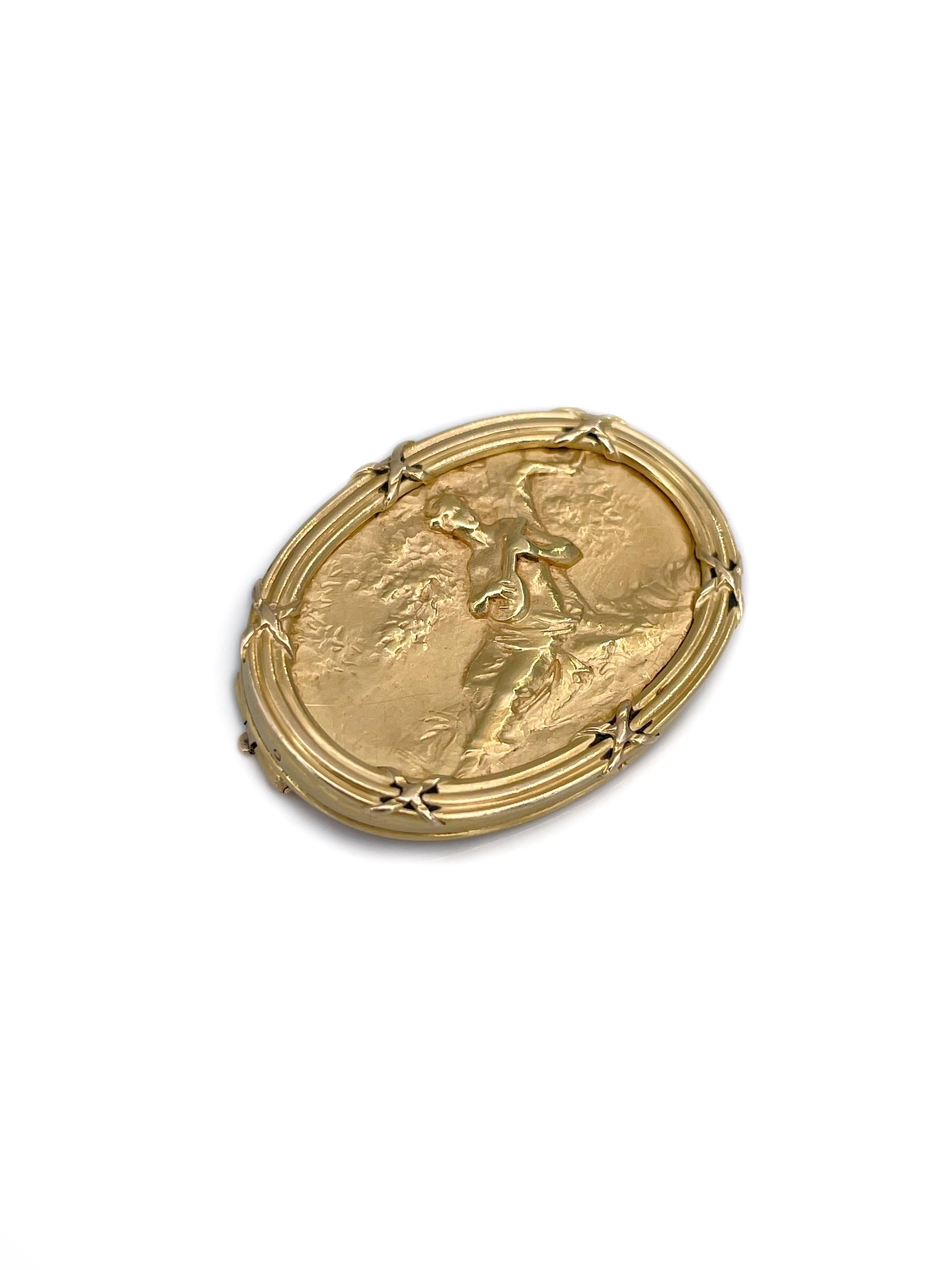 Art Nouveau Boucheron 18 Karat Gold Music Lady Scene Brooch In Good Condition In Vilnius, Vilniaus apskr.