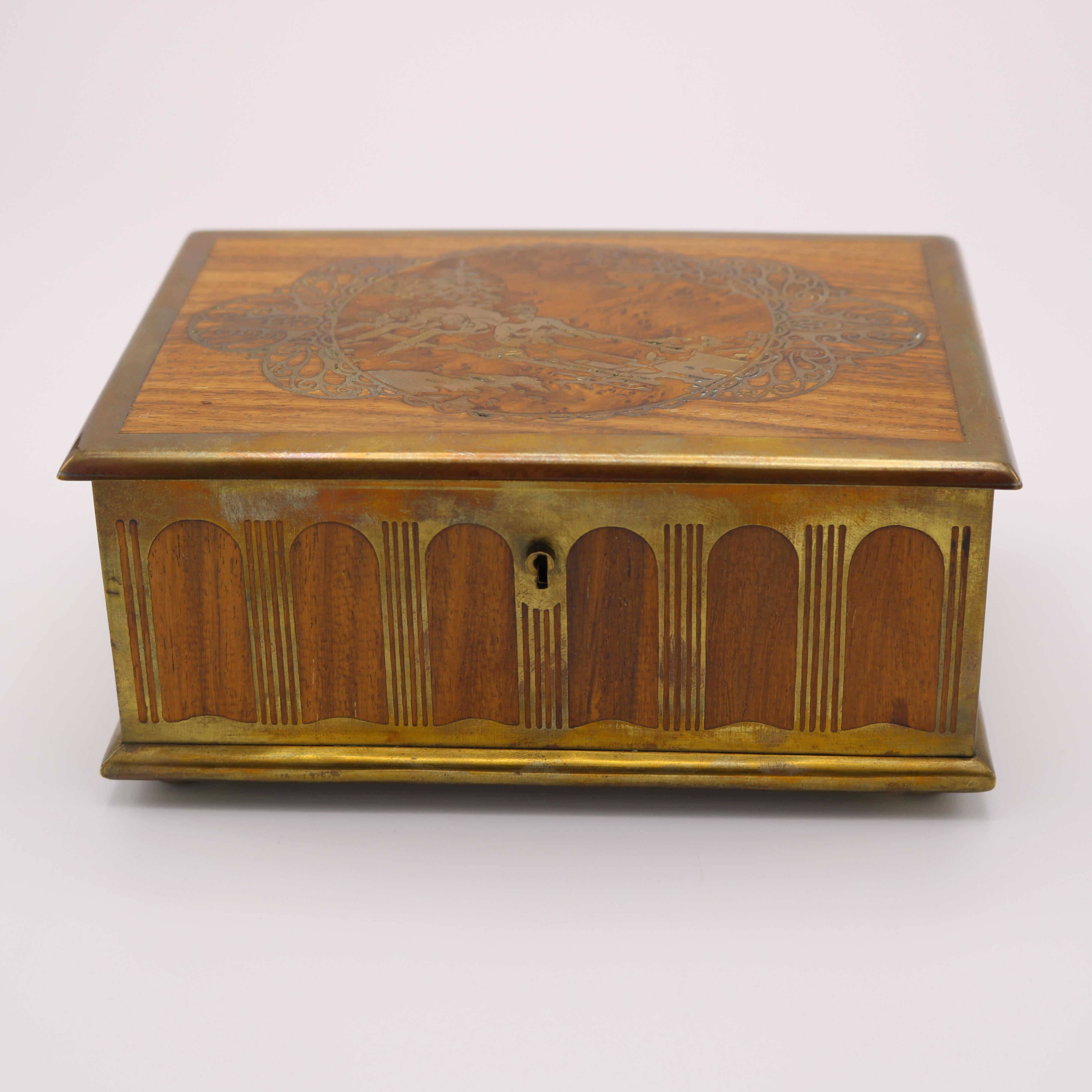 Caja Art Nouveau de Erhard & Söhne Austríaco en venta