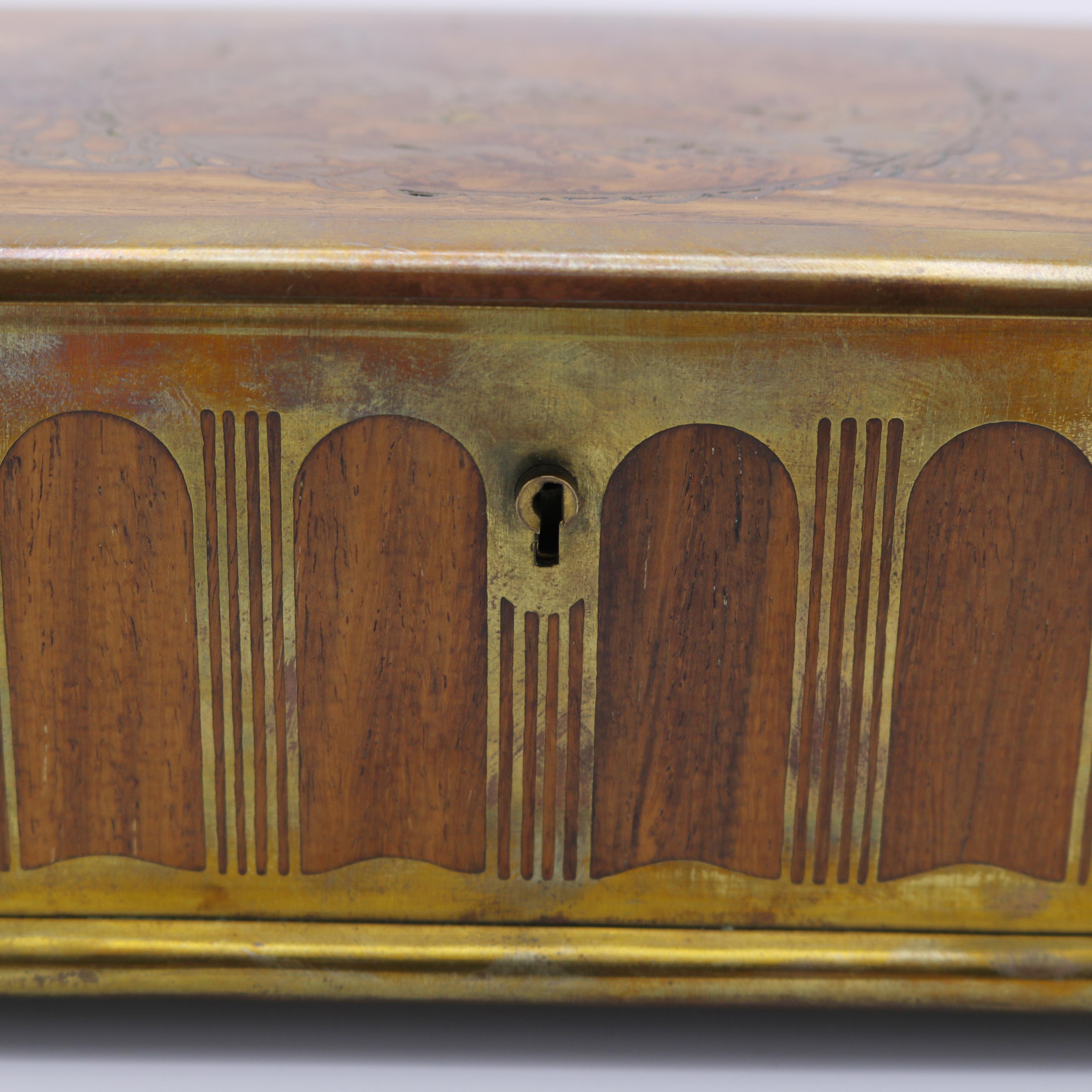 Caja Art Nouveau de Erhard & Söhne Latón en venta