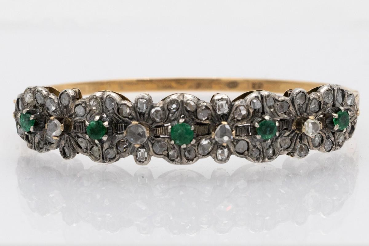 Art Nouveau bracelet with diamonds and emeralds, Russia, late 19th century. For Sale 4