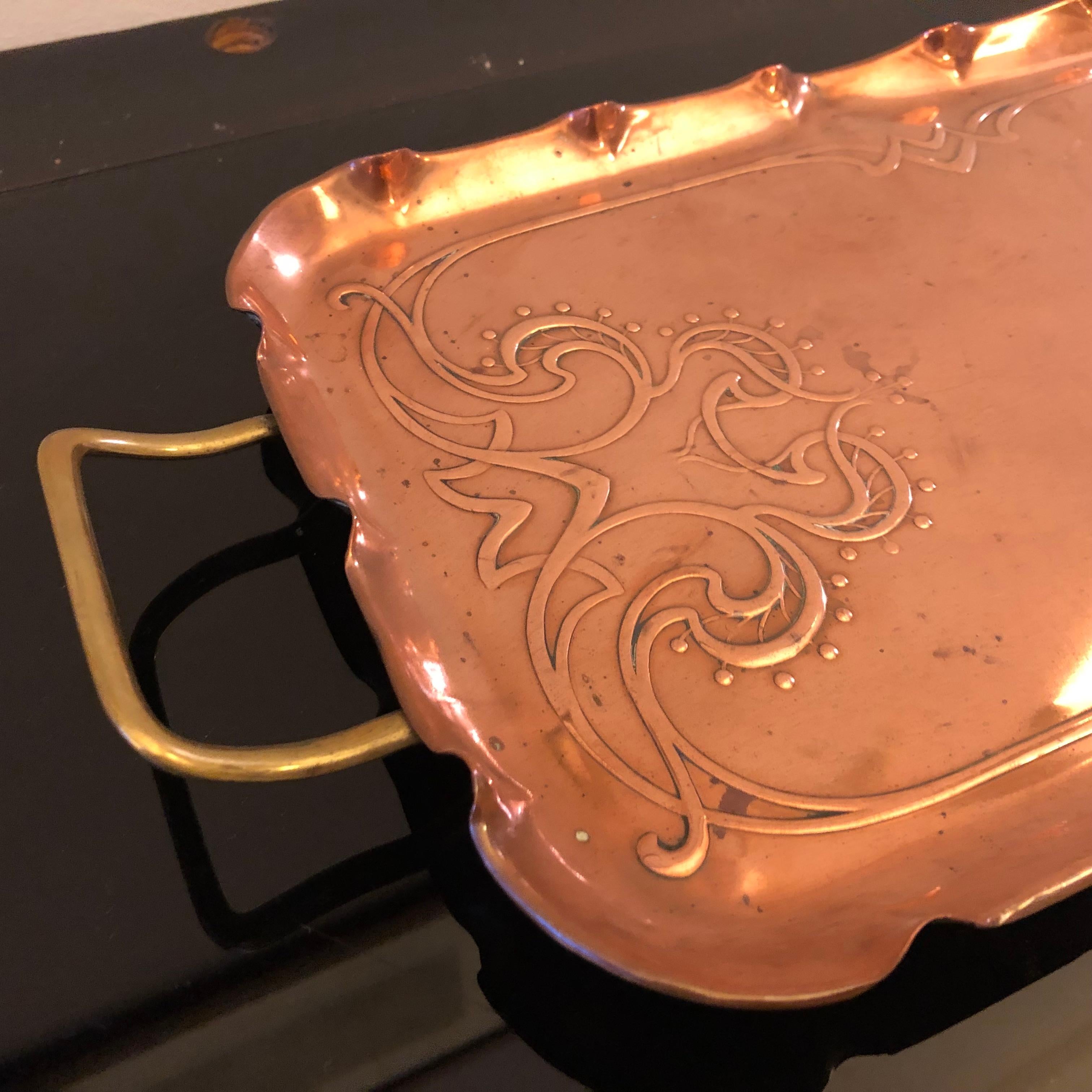 Art Nouveau Brass and Copper British Tray, circa 1900 3