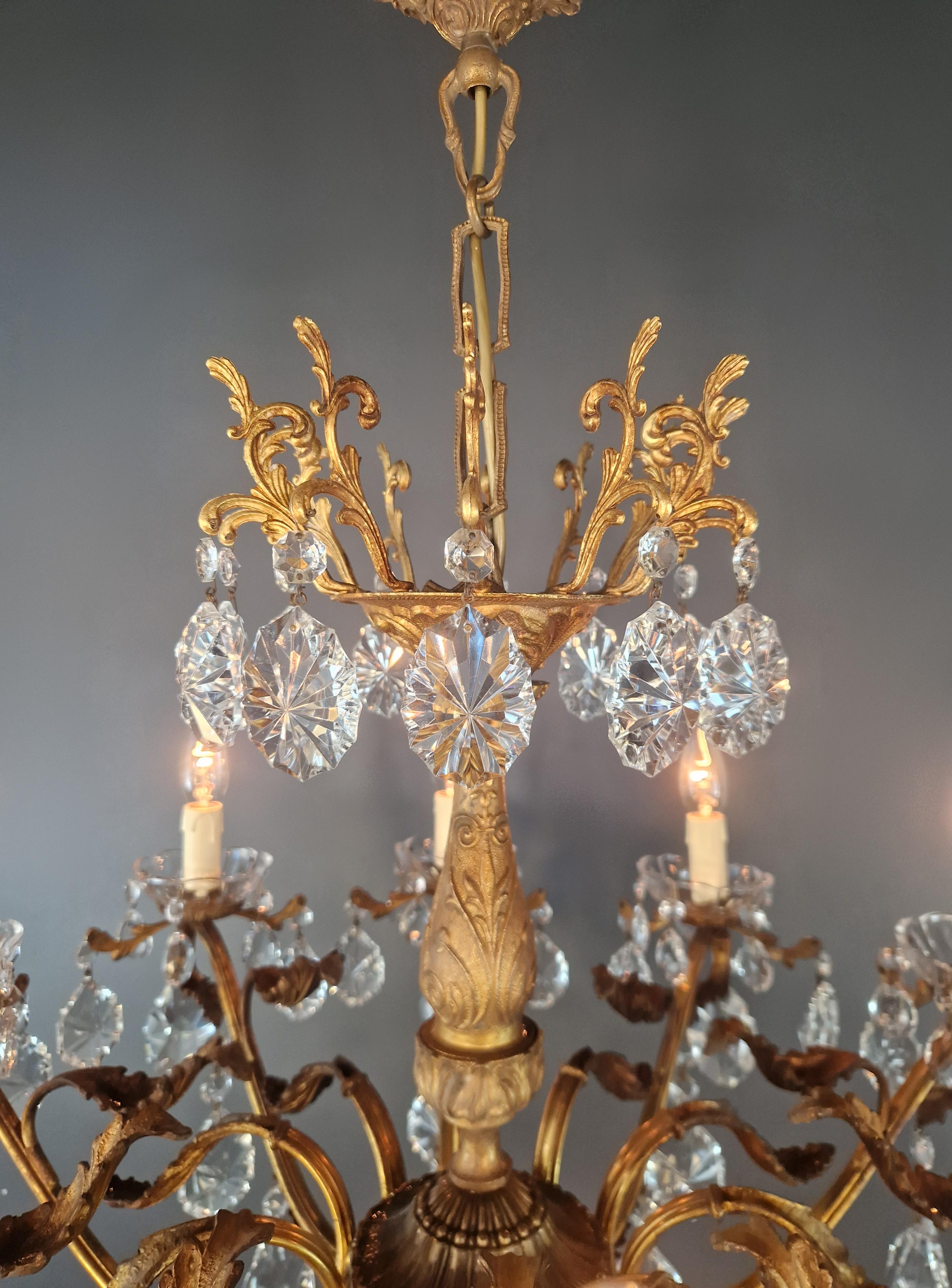 Lustre Art Nouveau en laiton et cristal avec feuillage doré Antique Bon état - En vente à Berlin, DE