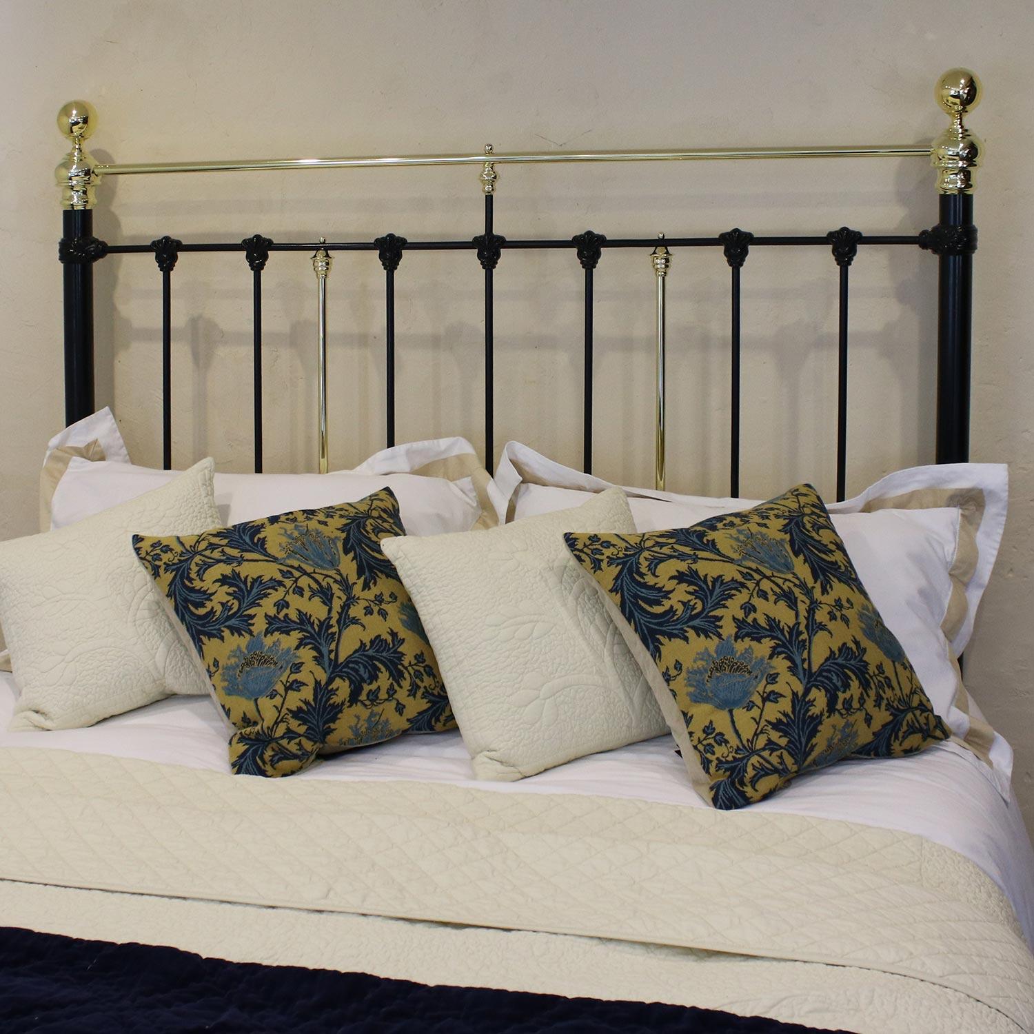 Art Nouveau Brass and Iron Bed MK152 1