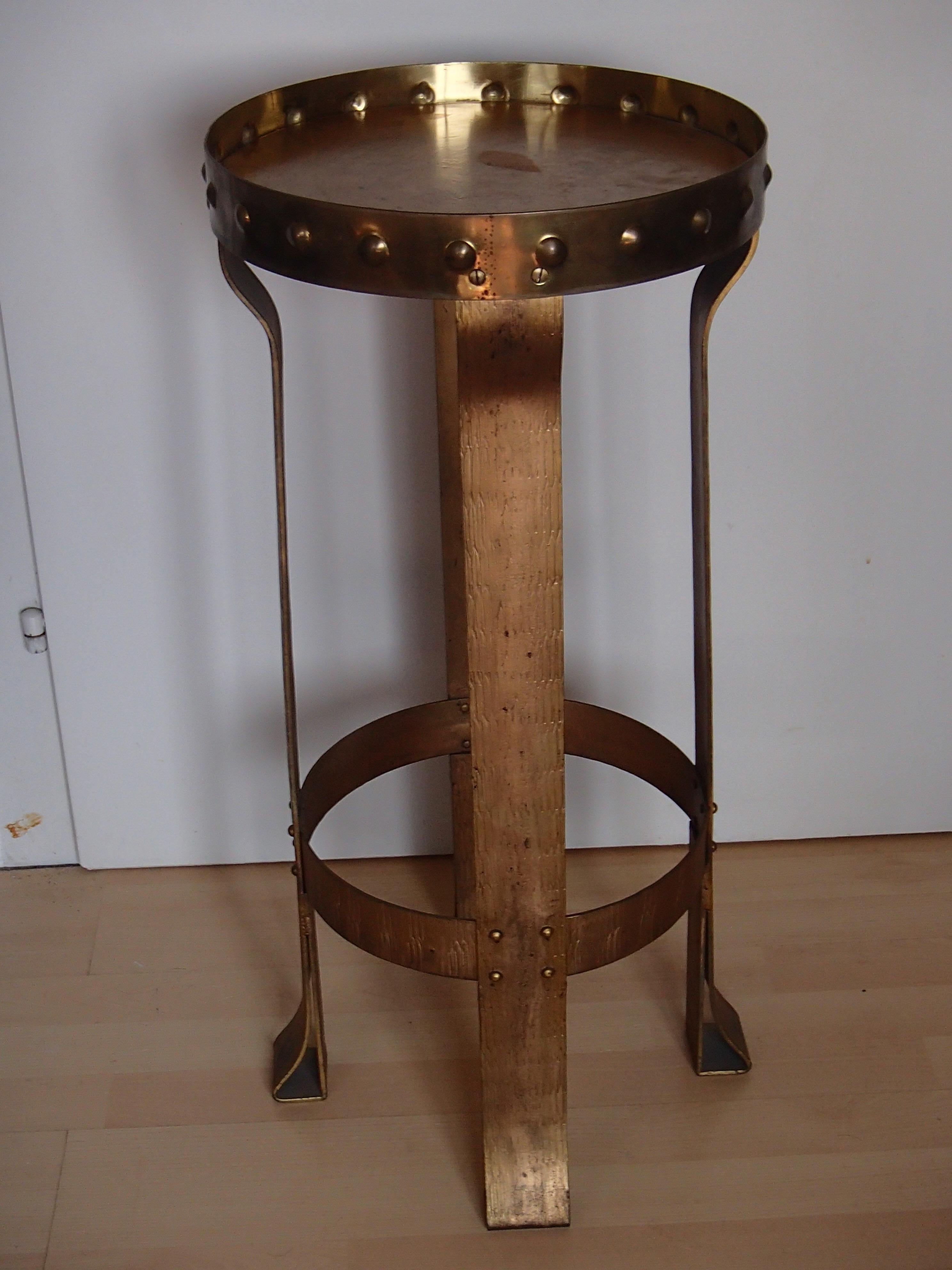Art Nouveau Brass and Wrote Iron Stand In Good Condition For Sale In Weiningen, CH