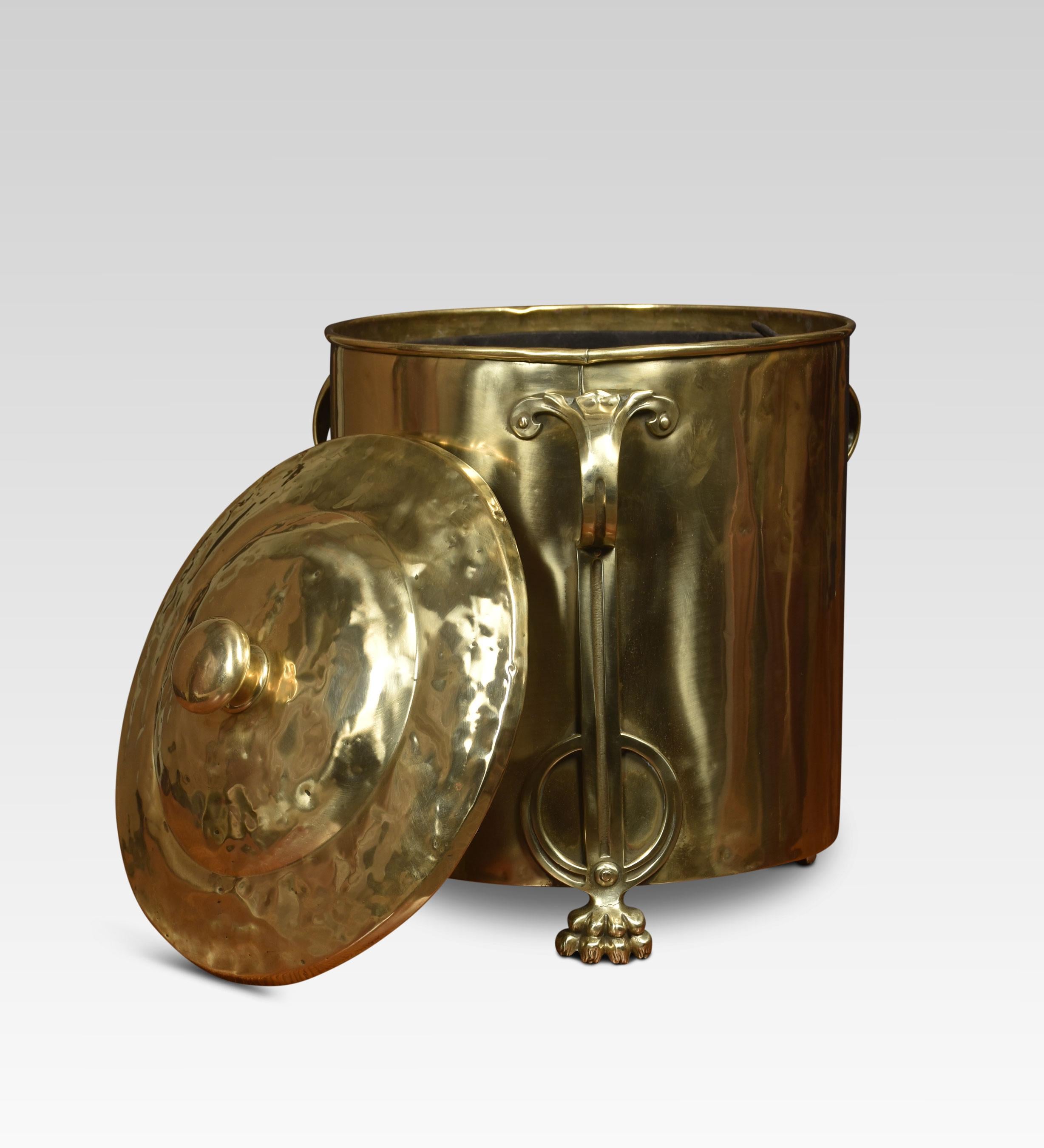 Art Nouveau Brass Coal Bin In Good Condition For Sale In Cheshire, GB