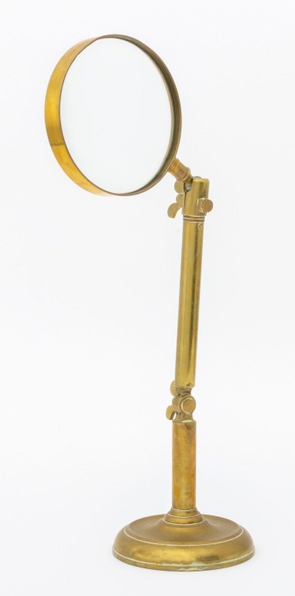 Accessori da scrivania in ottone Art Nouveau, 3 in vendita 1