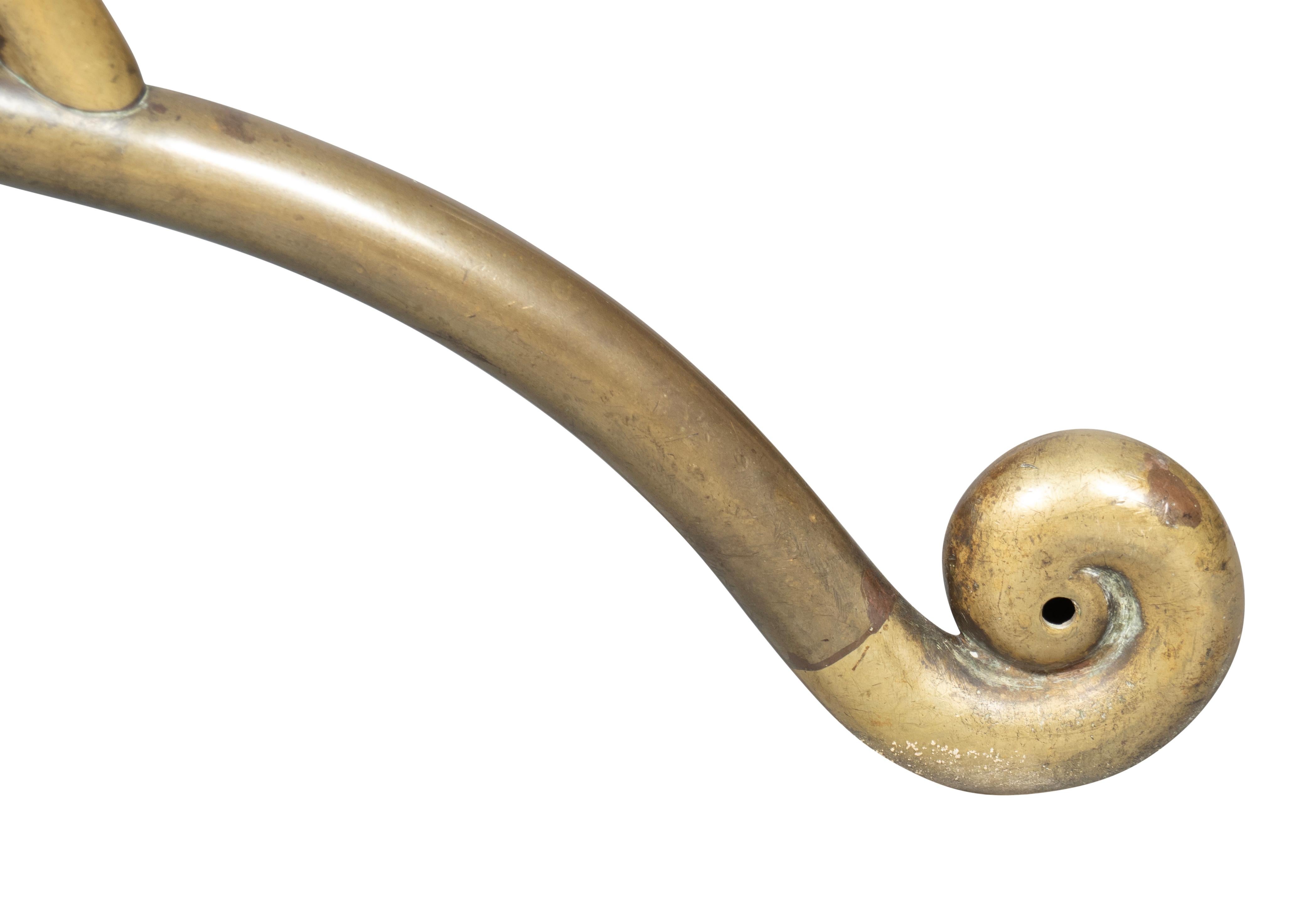Porte-bûches de cheminée en laiton Art Nouveau en vente 4