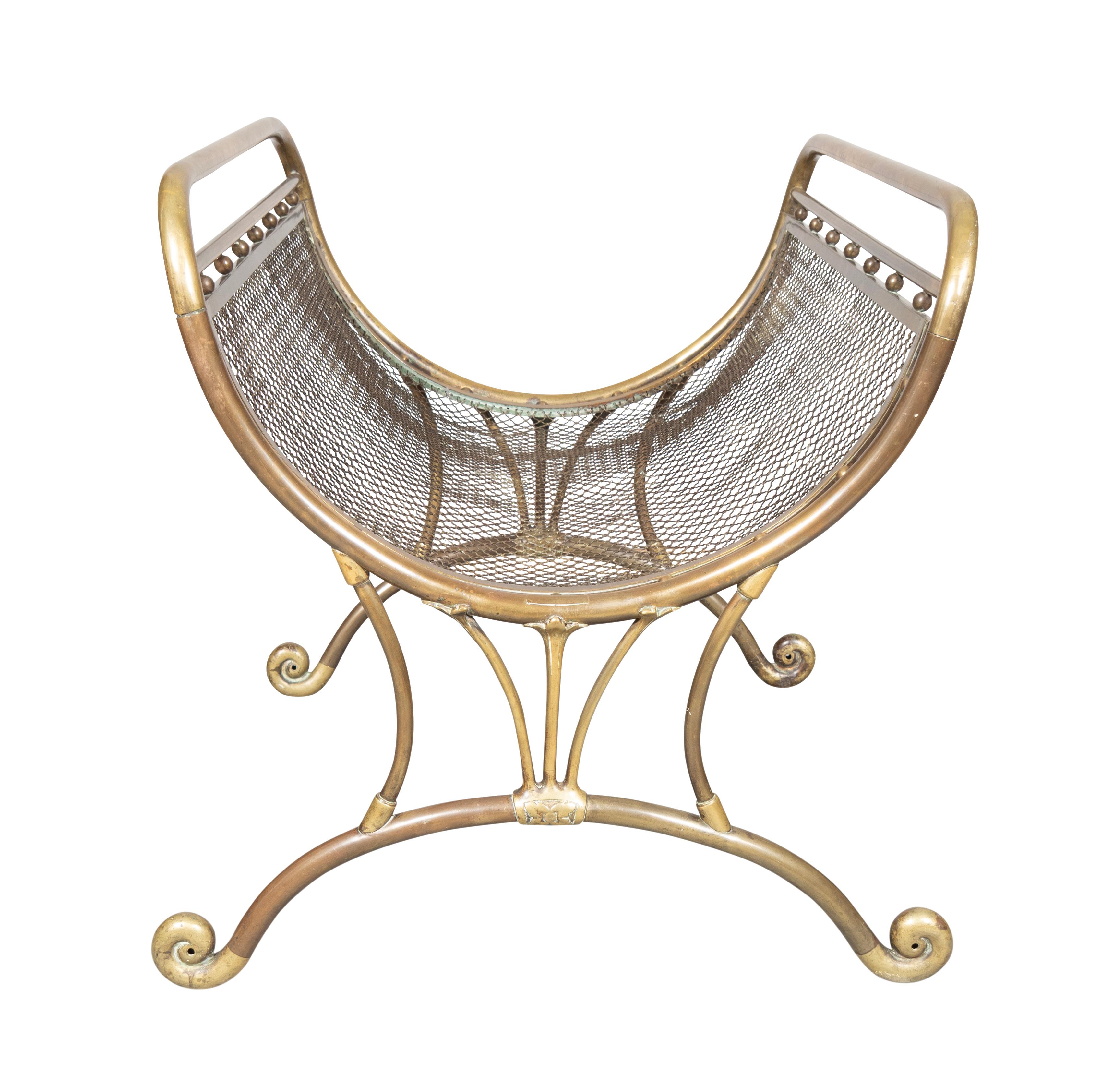 Art nouveau Porte-bûches de cheminée en laiton Art Nouveau en vente