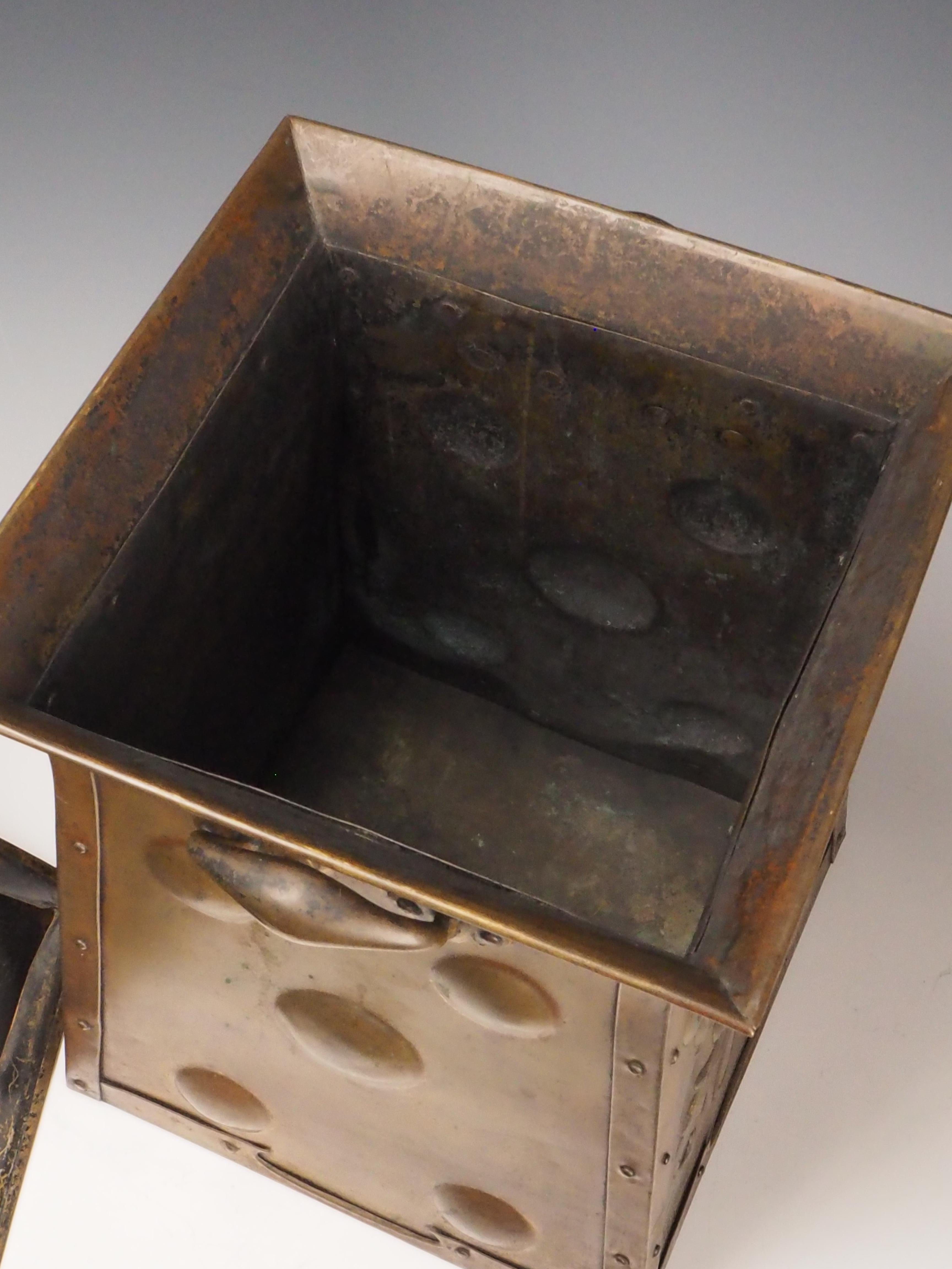 Art Nouveau Brass Fireside Coal Scuttle, Late 19th Century For Sale 12