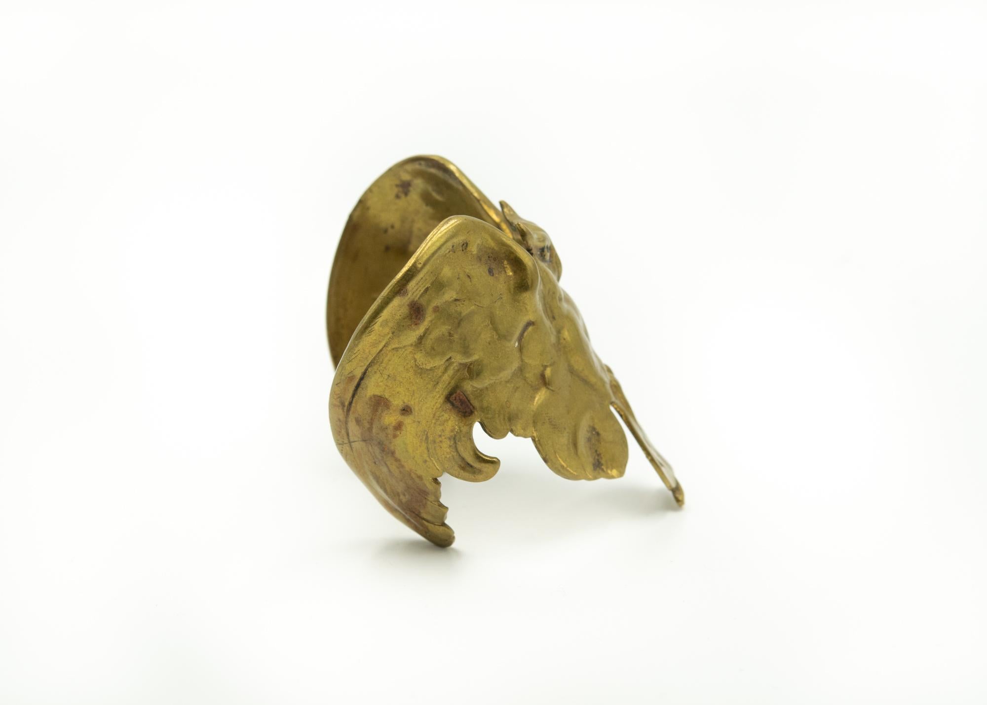 Art Nouveau Brass Owl Cuff Bracelet In Good Condition In Miami Beach, FL